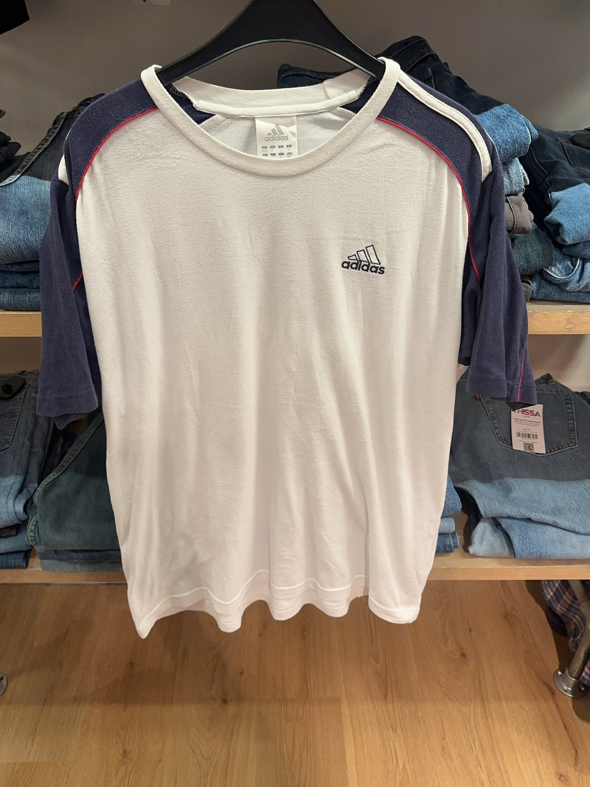 M - Adidas T-Shirt