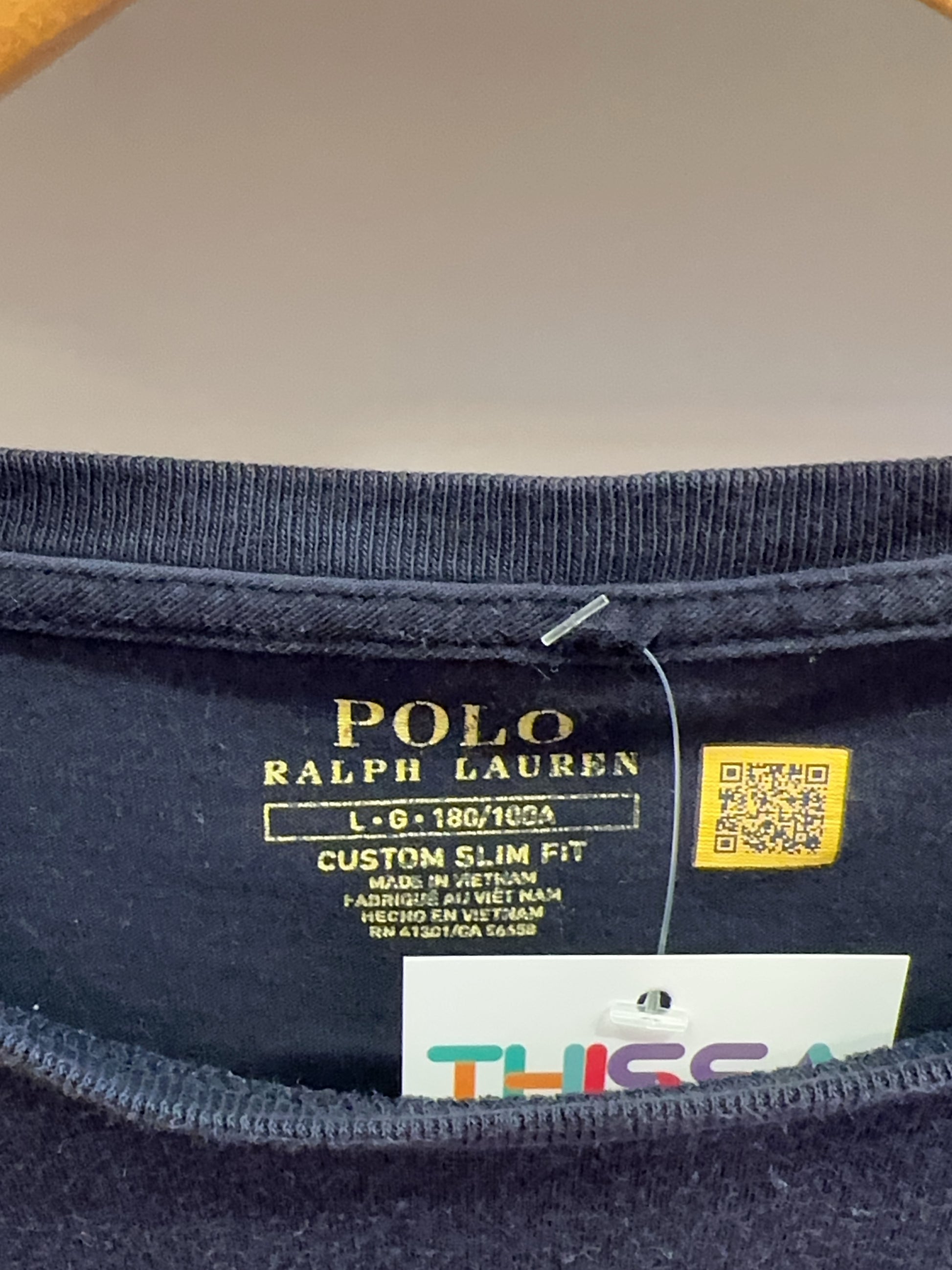L - Ralph Lauren T-shirt