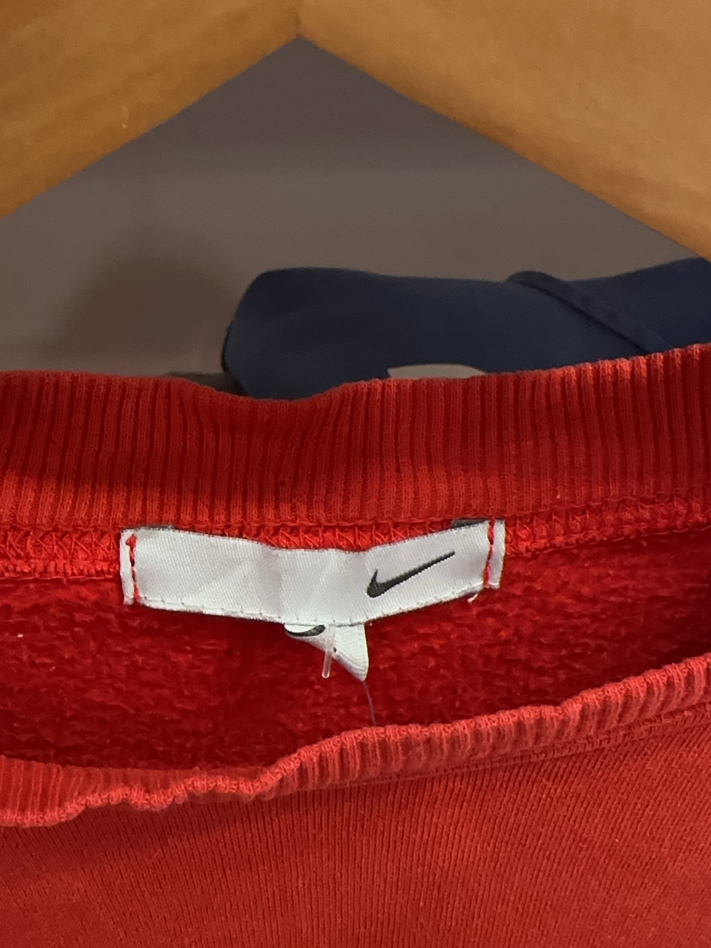 S - Vintage 2000's Nike Sweatshirt