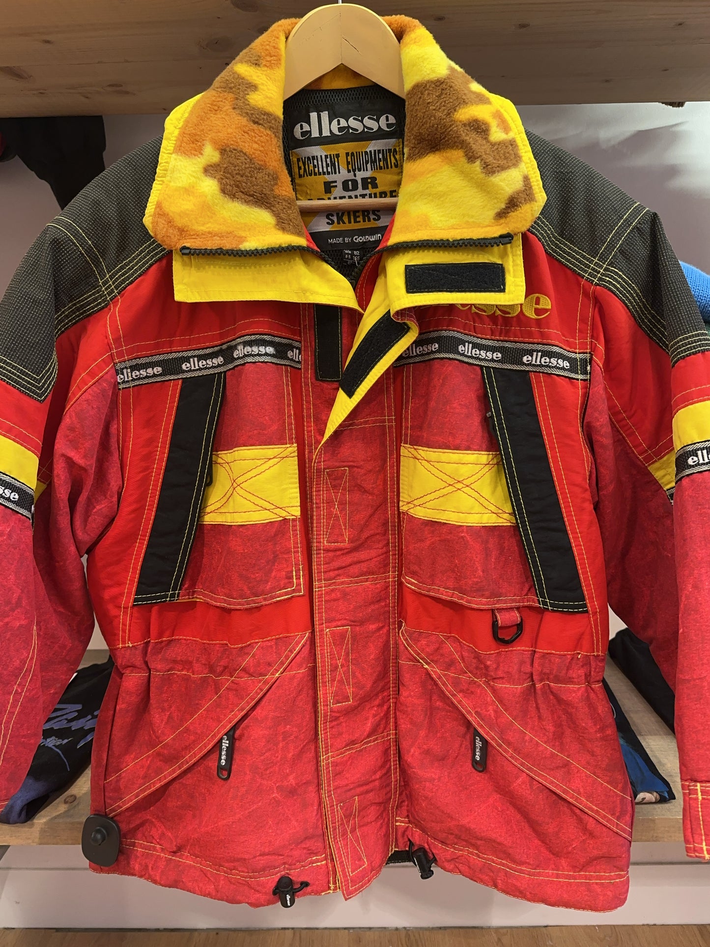 S - Vintage 1990's Ellesse Ski Jacket
