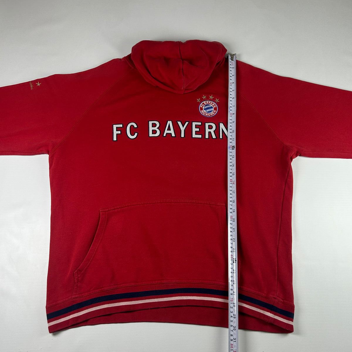 XL - 2000's FC Bayern Munich Red Pullover Hoodie