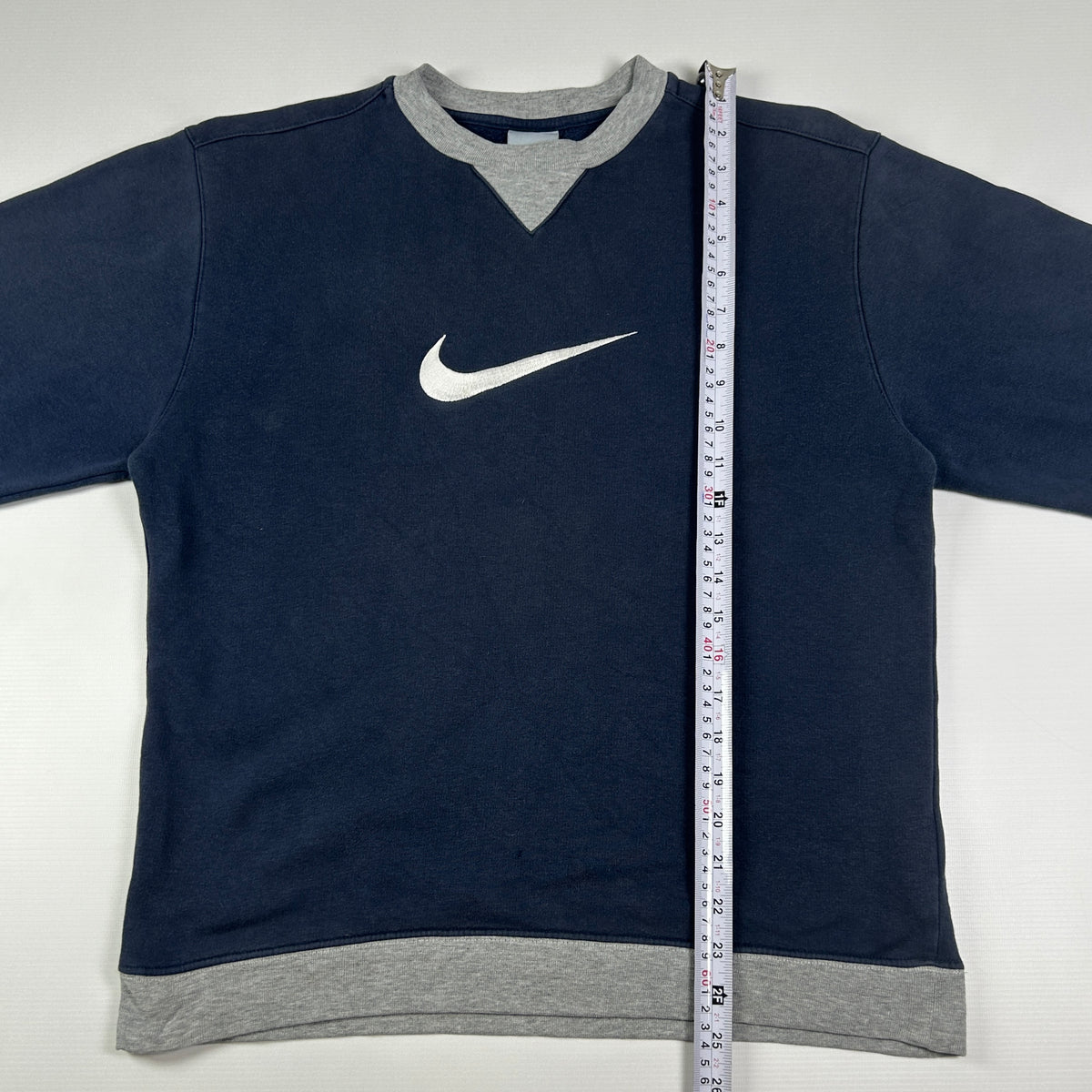 S - Vintage 2000's Nike Sweatshirt