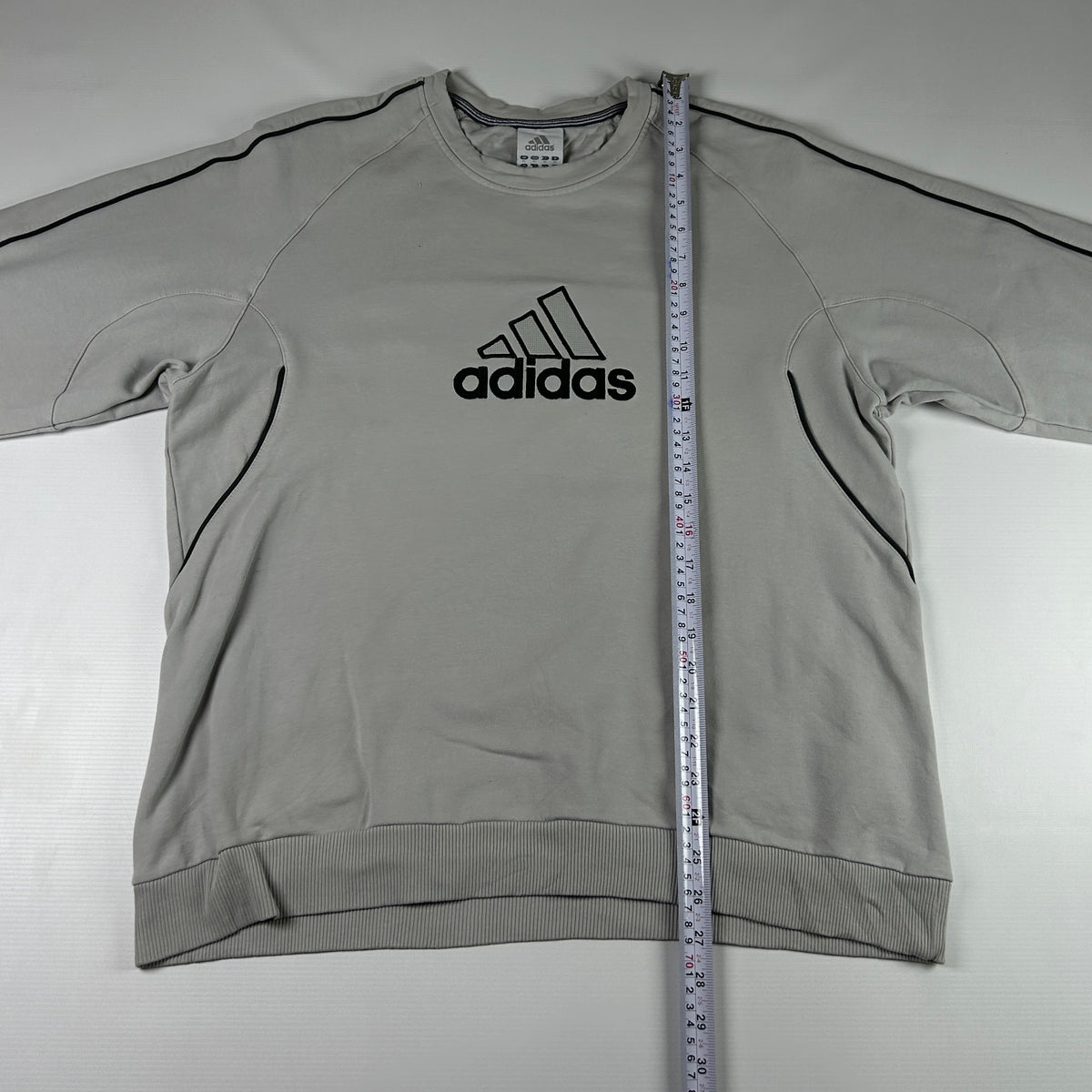 XL - Vintage 2000's Adidas Sweatshirt