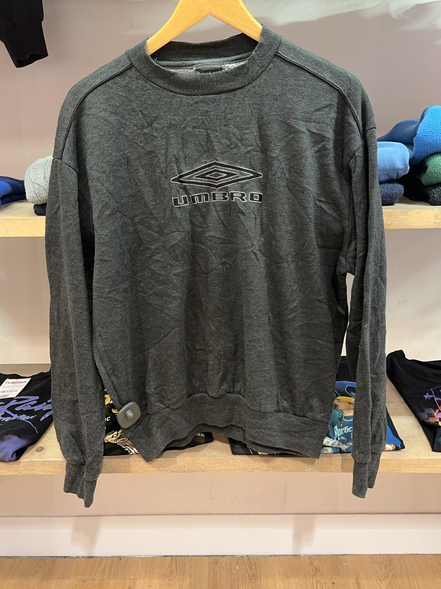 S - Vintage 2000's Umbro Sweatshirt