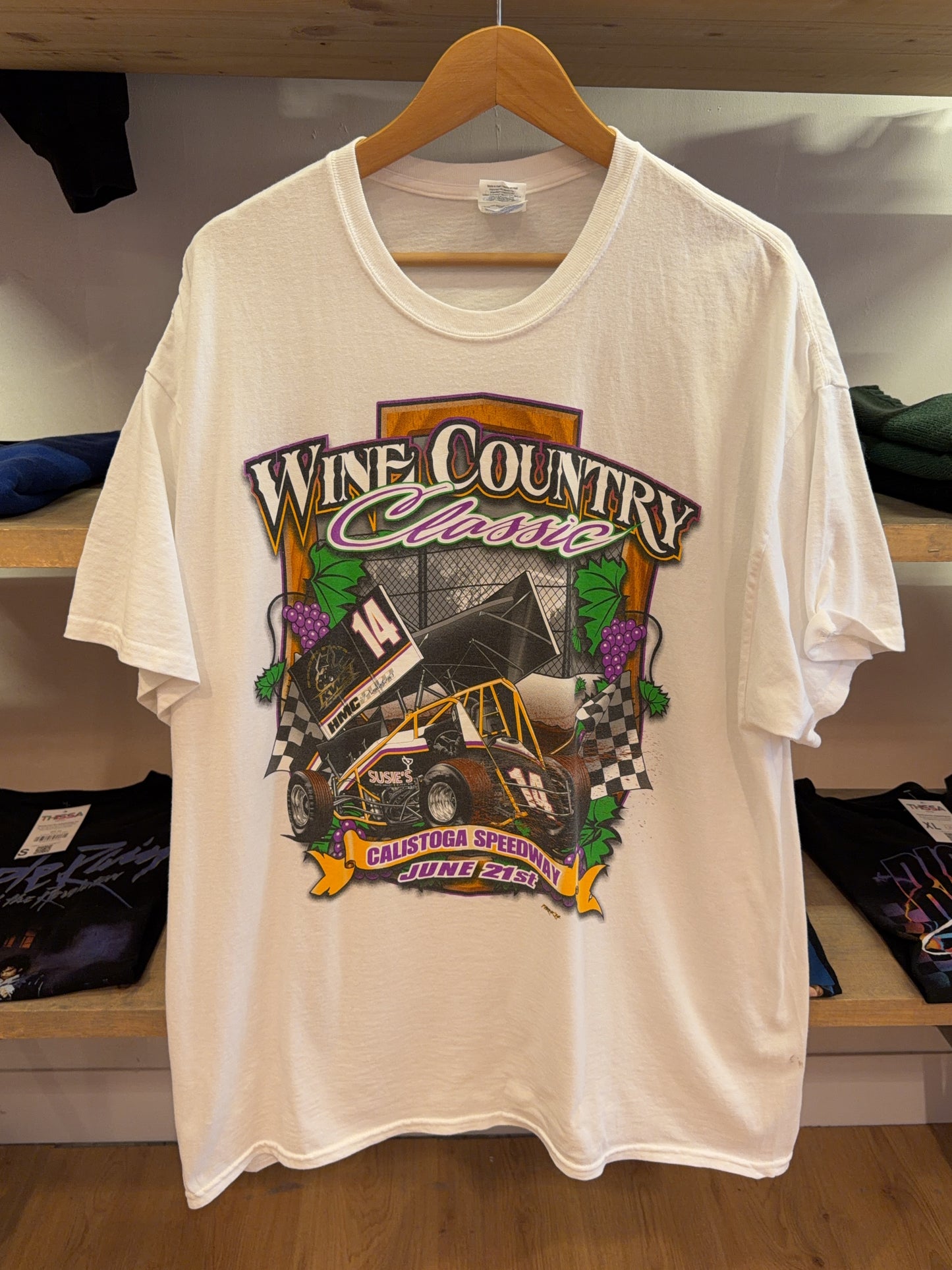XXL - Gildan Ultra Cotton Wine Country Classic Graphic T-Shirt