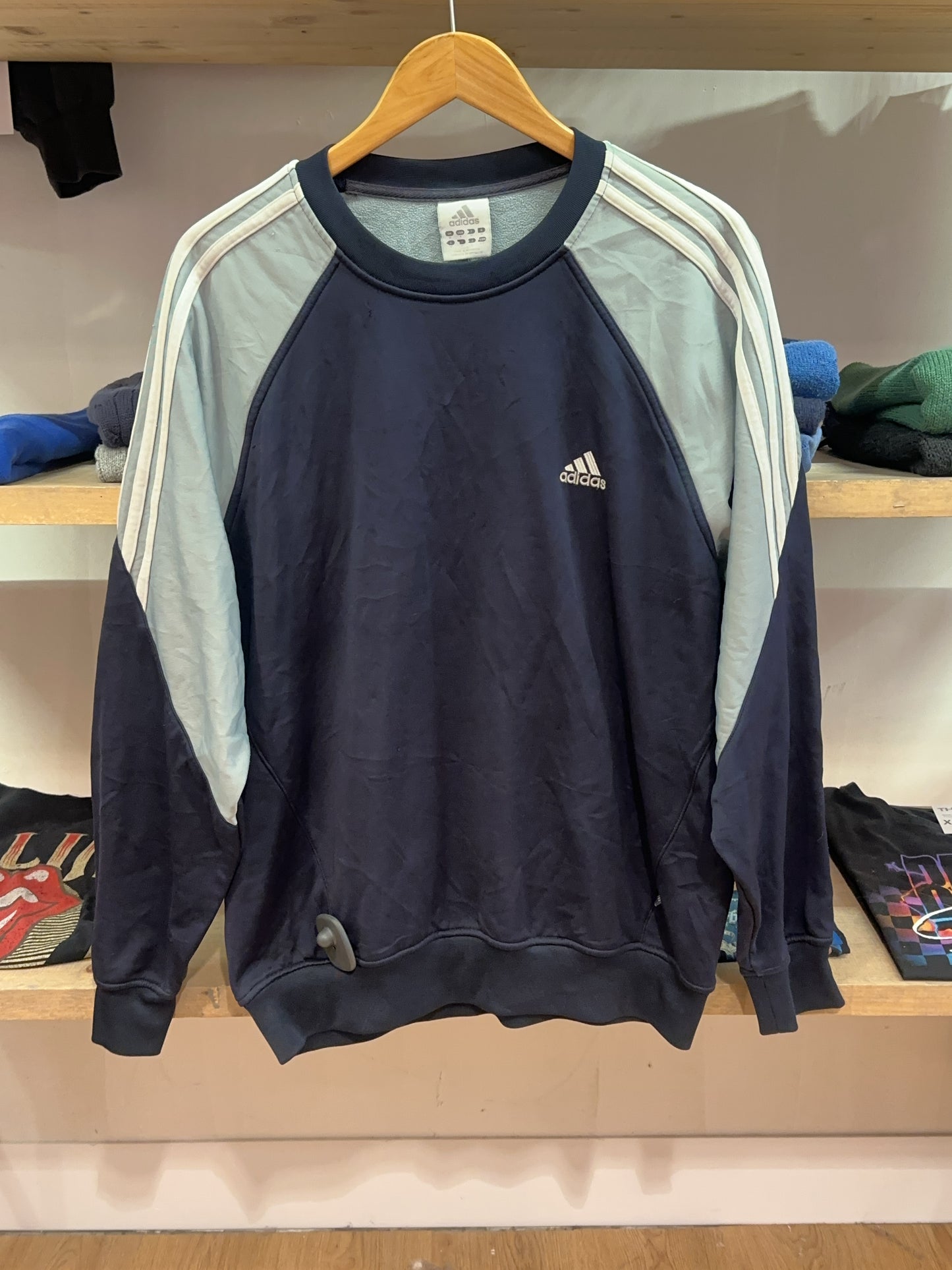 M - Vintage 2000's Adidas Sweatshirt