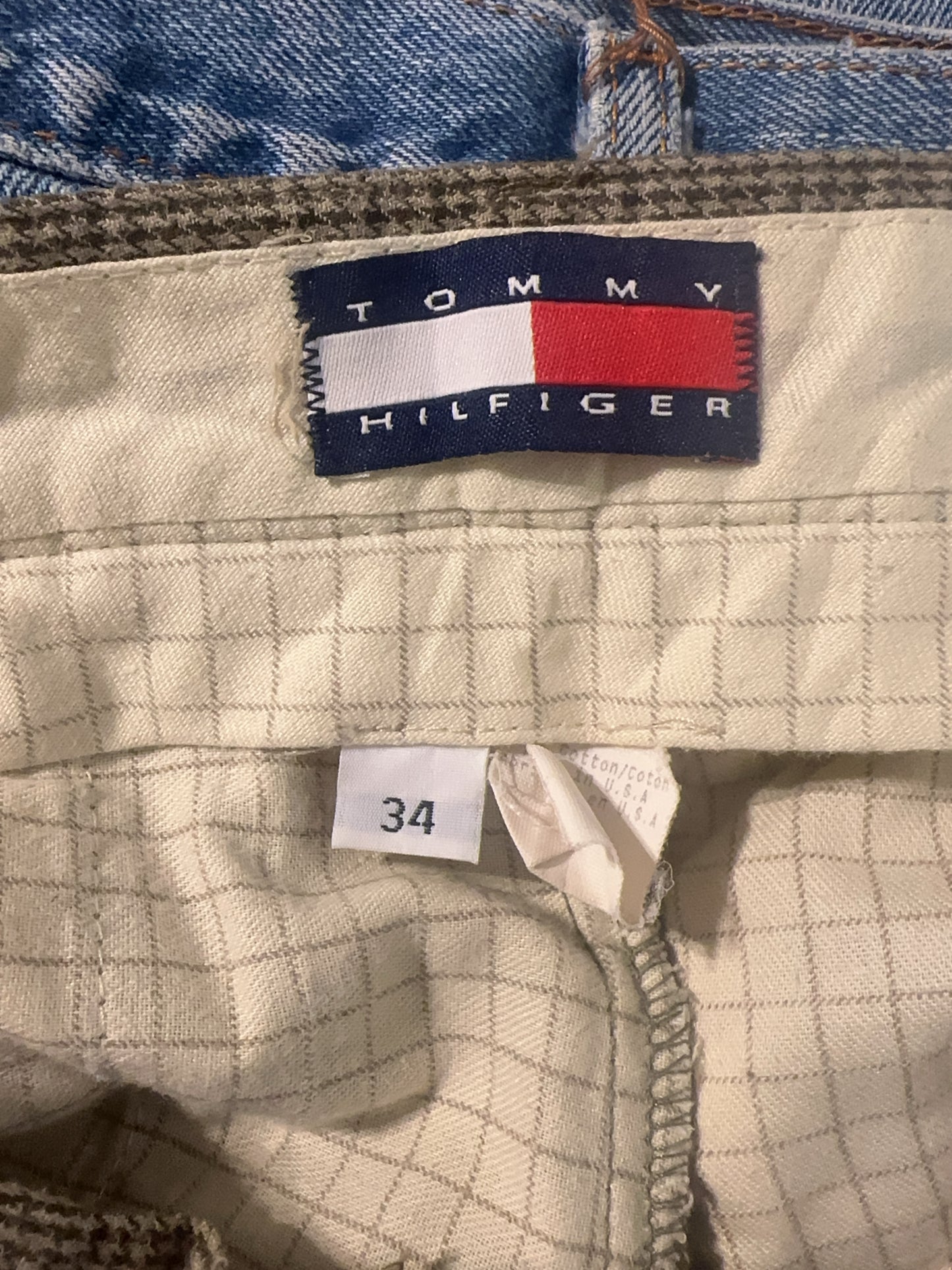 34 - Tommy Hilfiger Pants