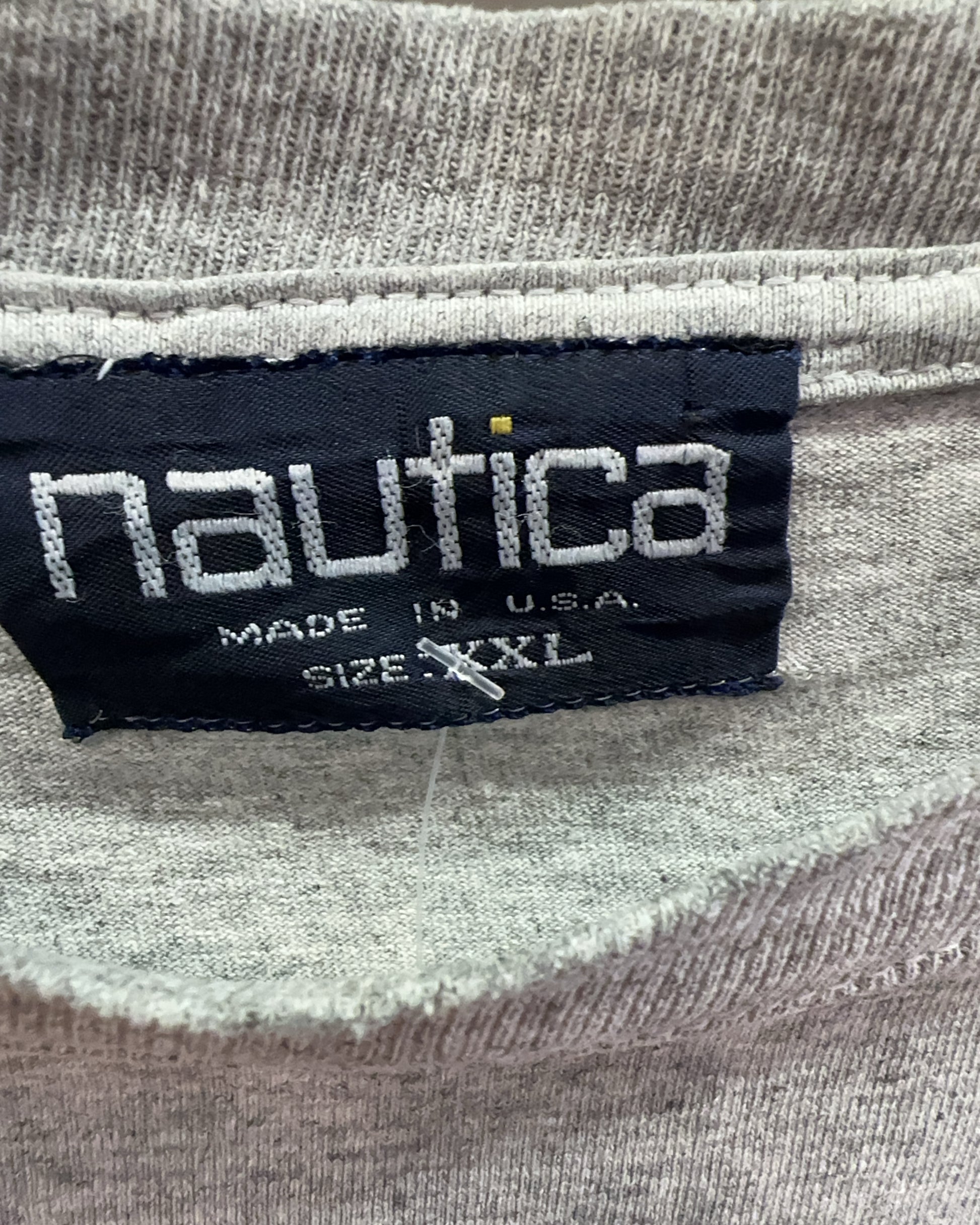 L - Nautica T-shirt
