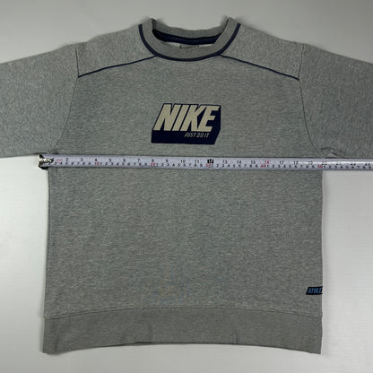 XXS - Vintage 2000's Nike Sweatshirt