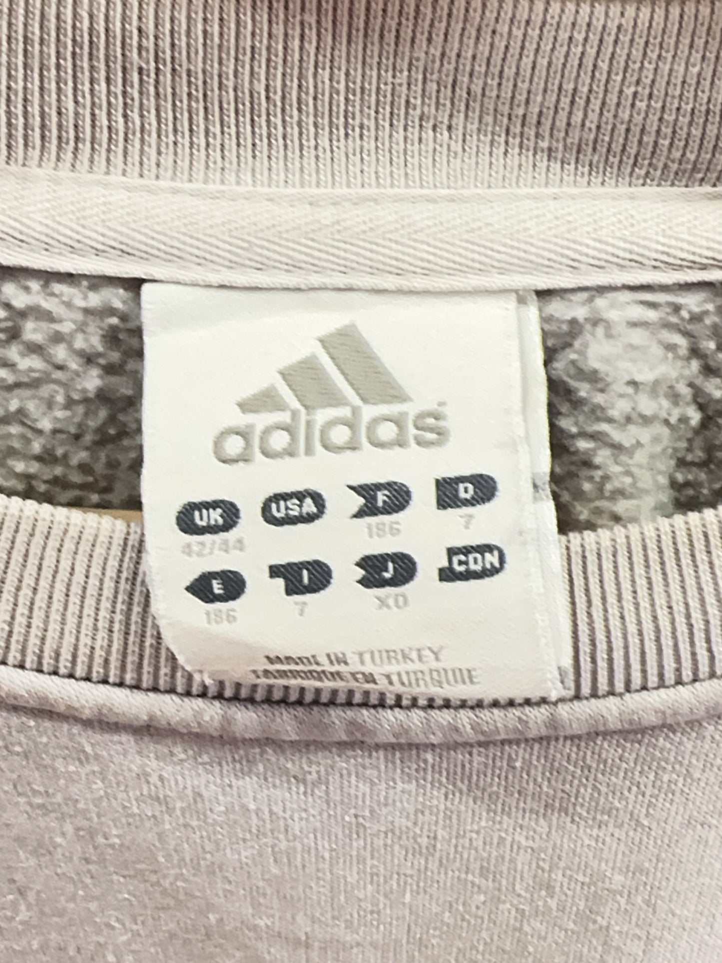 M - Vintage 2000's Adidas Sweatshirt