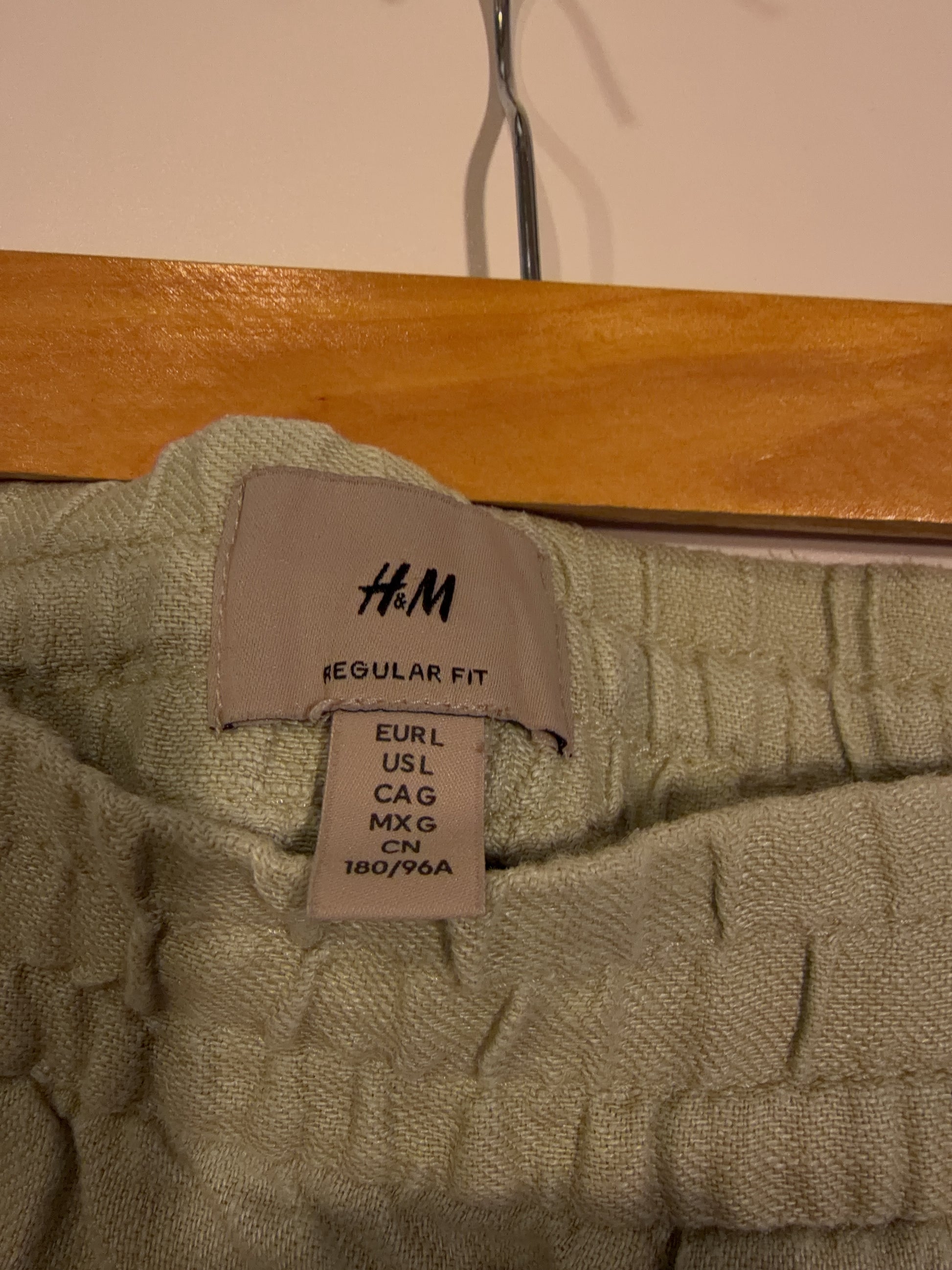 L - H&M Linen Shorts