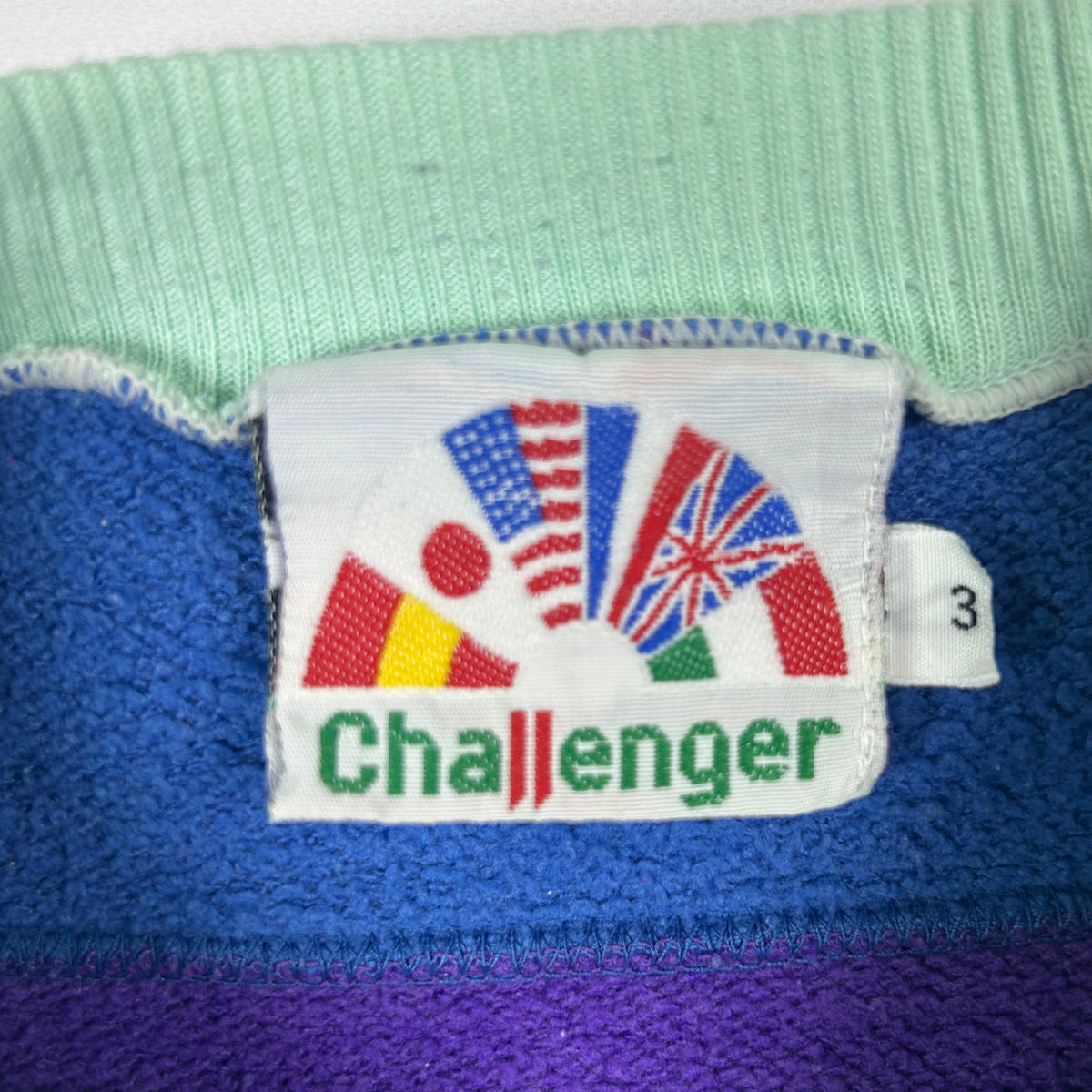 L - 1980's University of Chicago Boxing Partners Challenger Sweatshirt