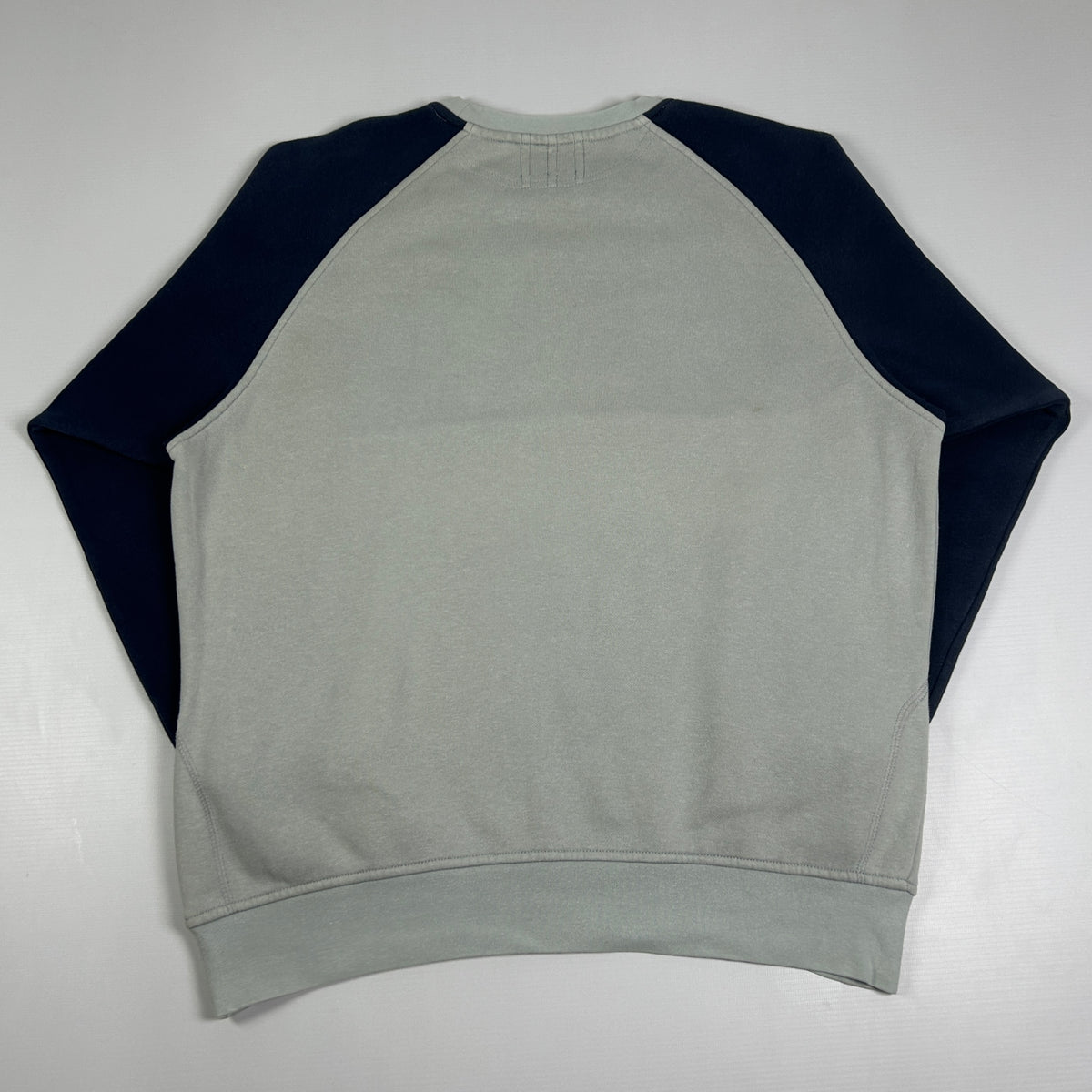 S - Vintage 2000's Adidas Sweatshirt