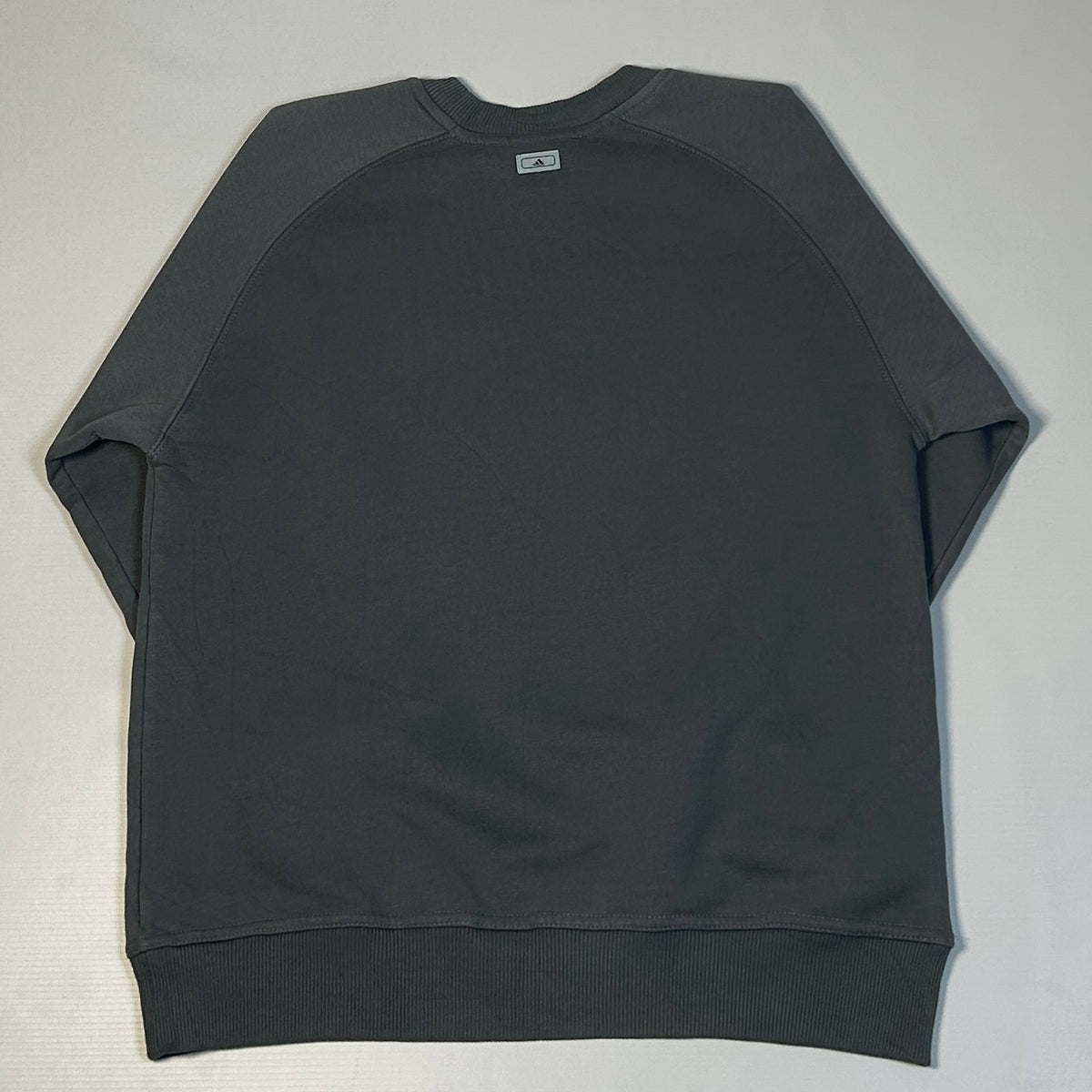 XS - Vintage 2000's Adidas Sweatshirt