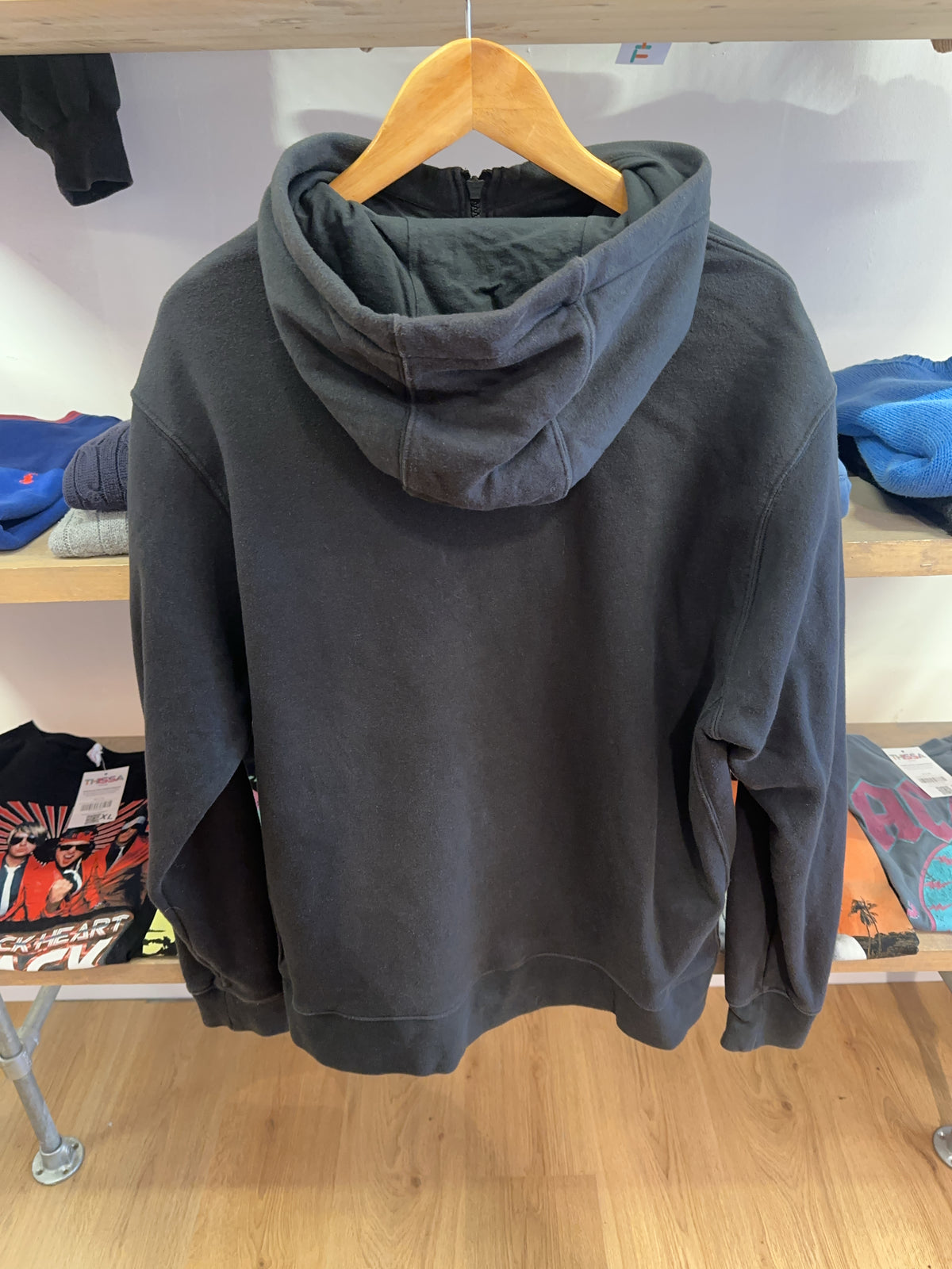 L - Nike Hoodie