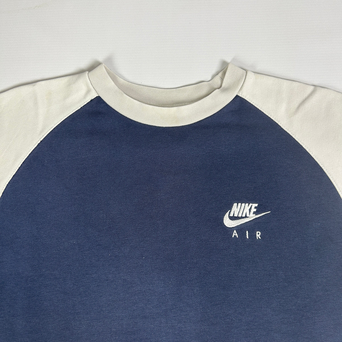 XXS - Vintage 2000's Nike Sweatshirt