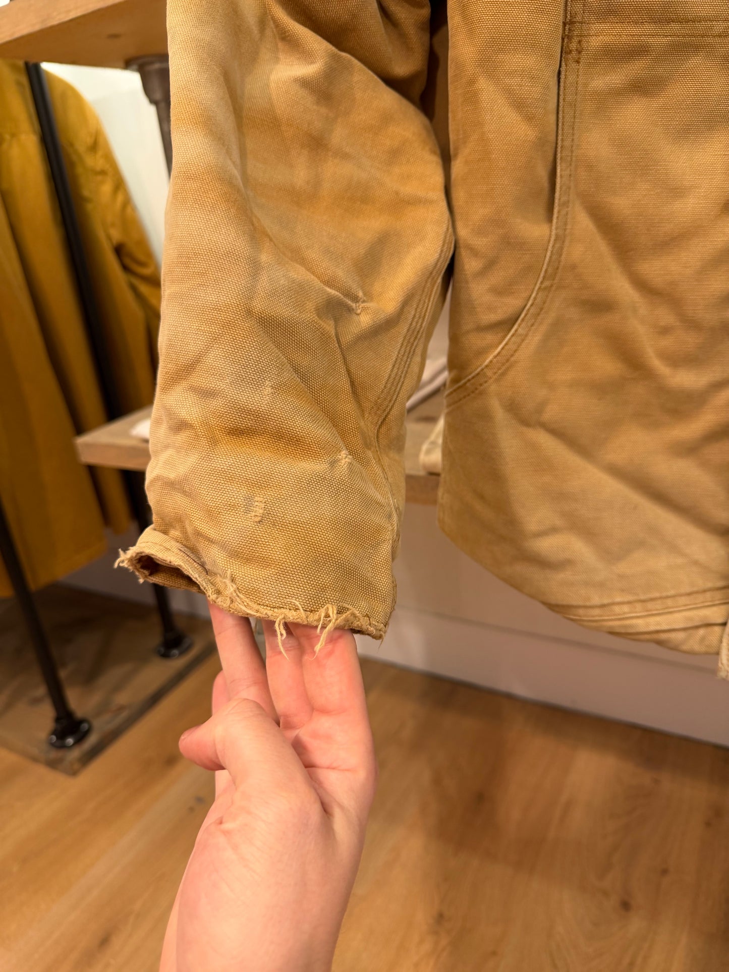 Vintage Carhartt C03 BRN Size 40 Jacket (M)
