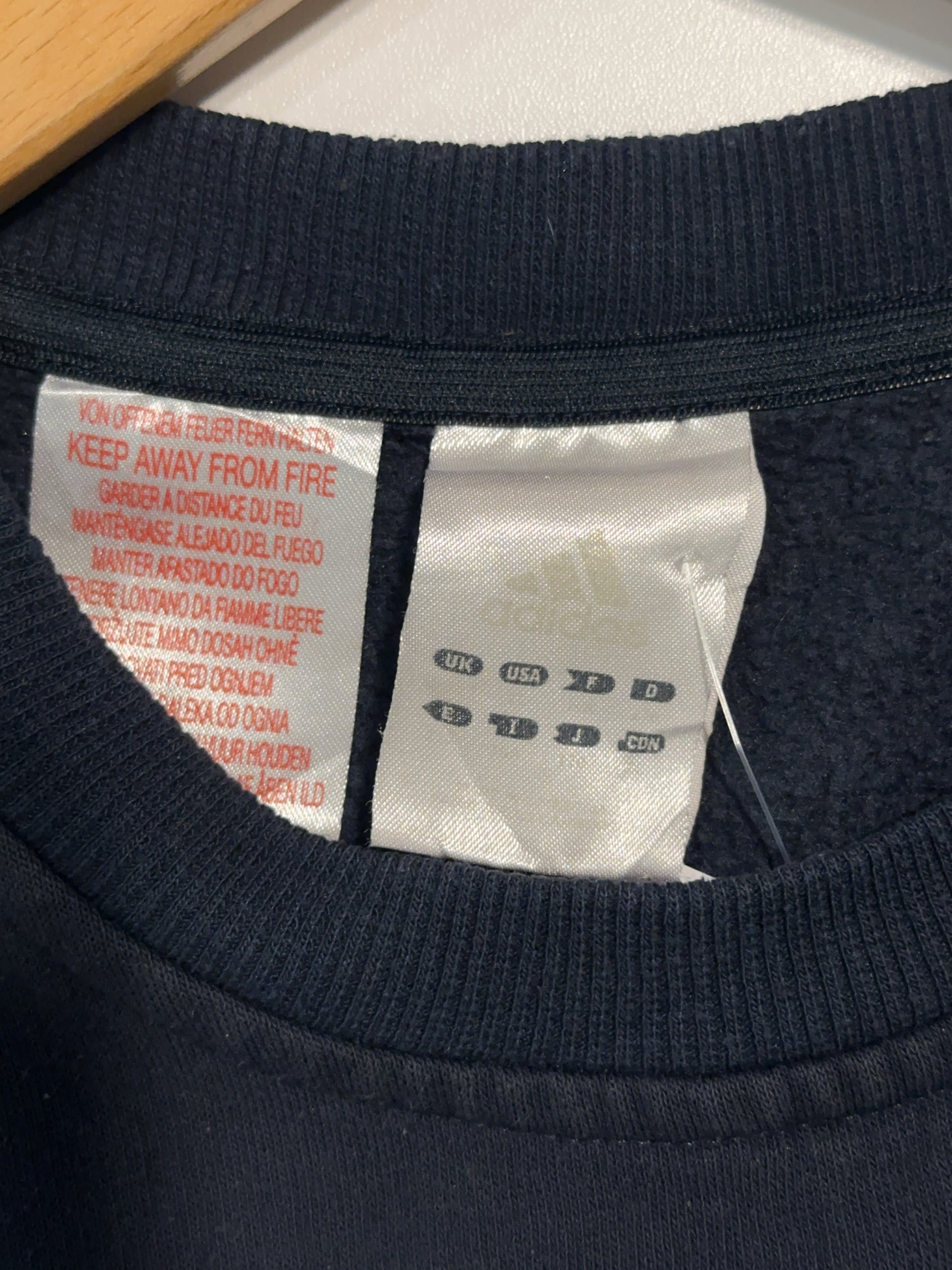 L - Vintage 2000's Adidas Sweatshirt