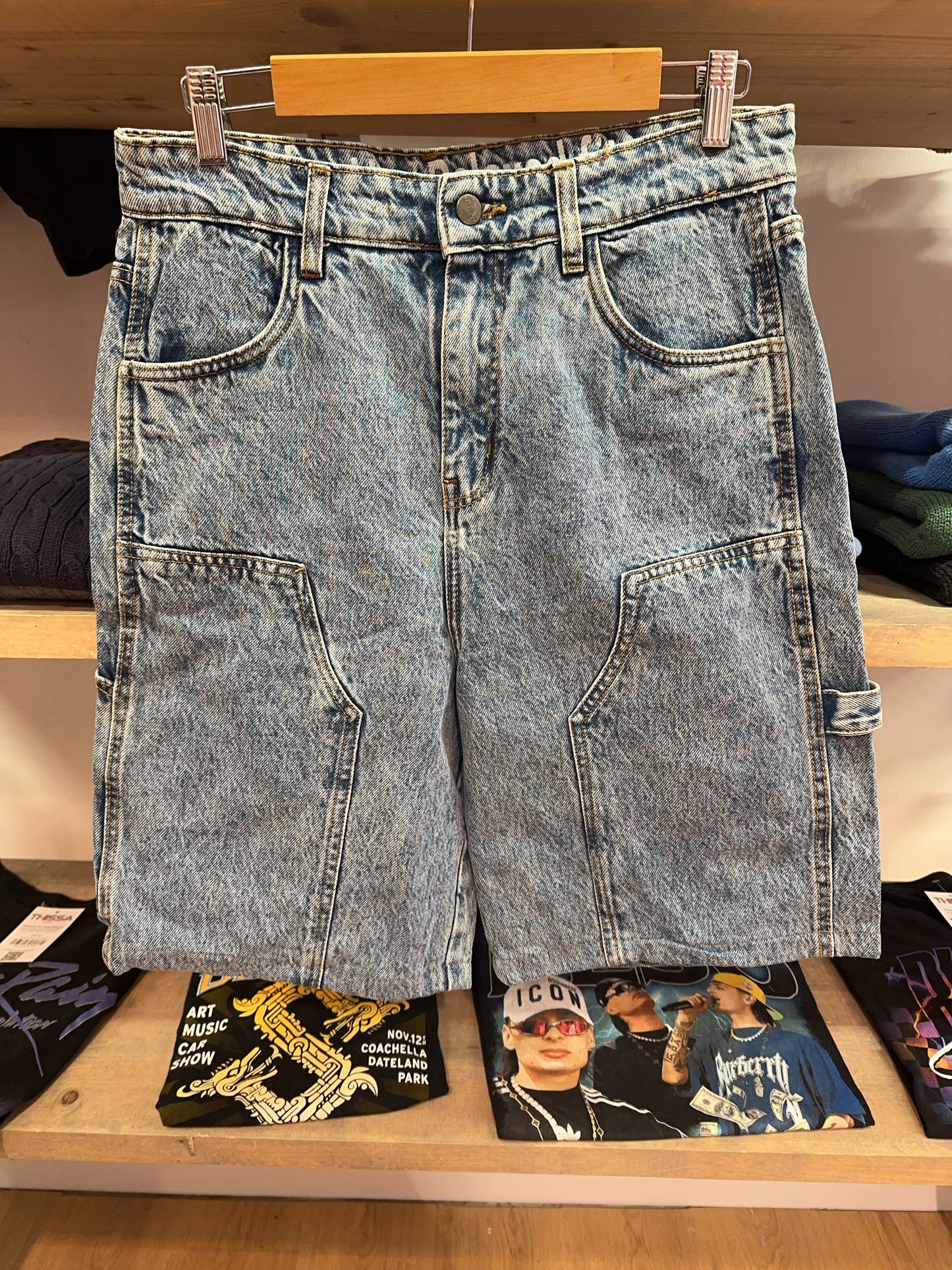 30 - Carhartt Shorts