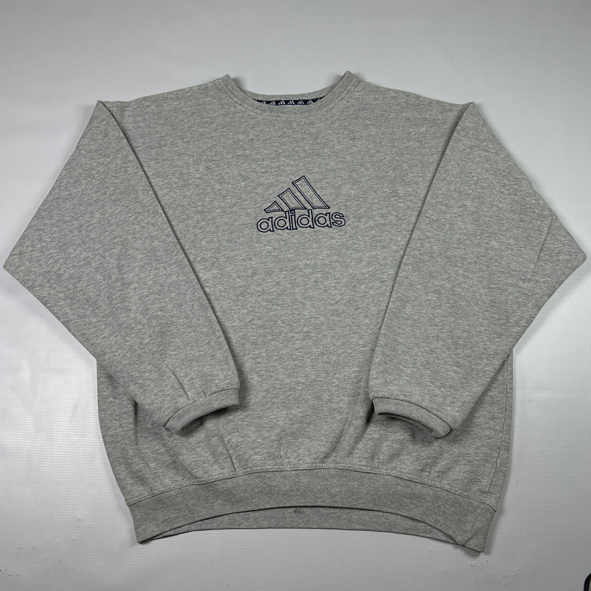 L - Vintage 2000's Adidas Sweatshirt