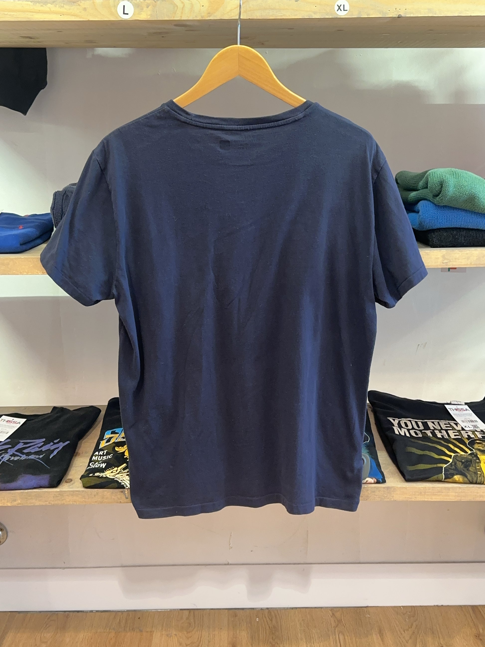 L - Ralph Lauren T-shirt