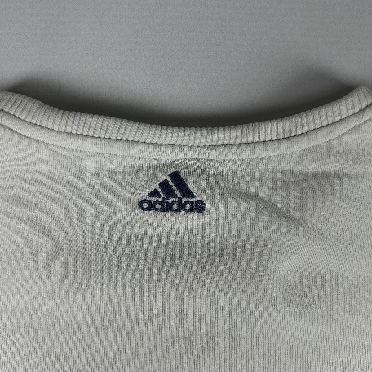 L - Vintage 2000's Adidas Sweatshirt