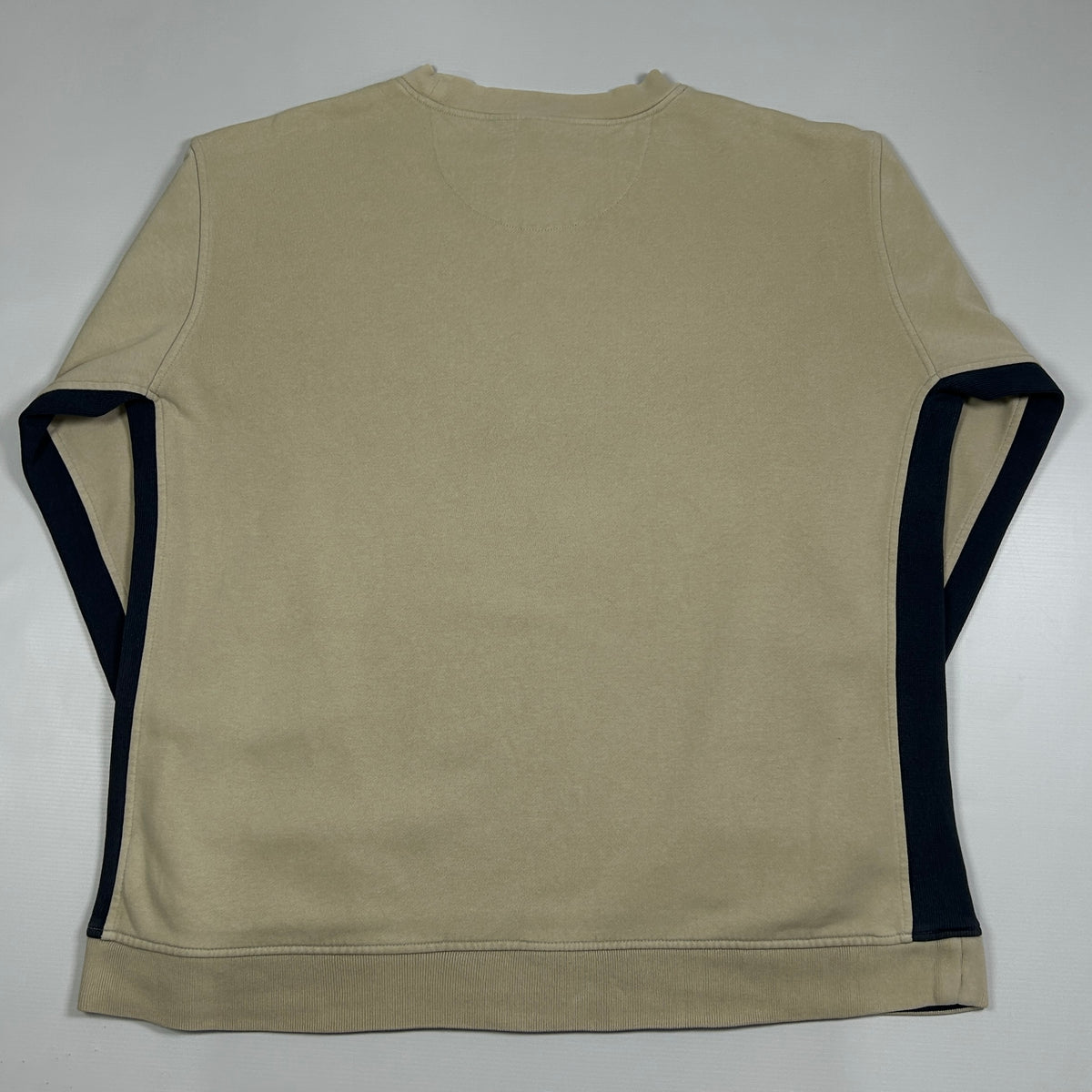 L - Vintage 2000's Nike Sweatshirt