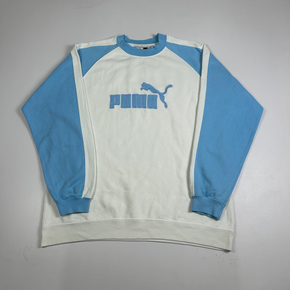 L - 1990's Puma Sweatshirt