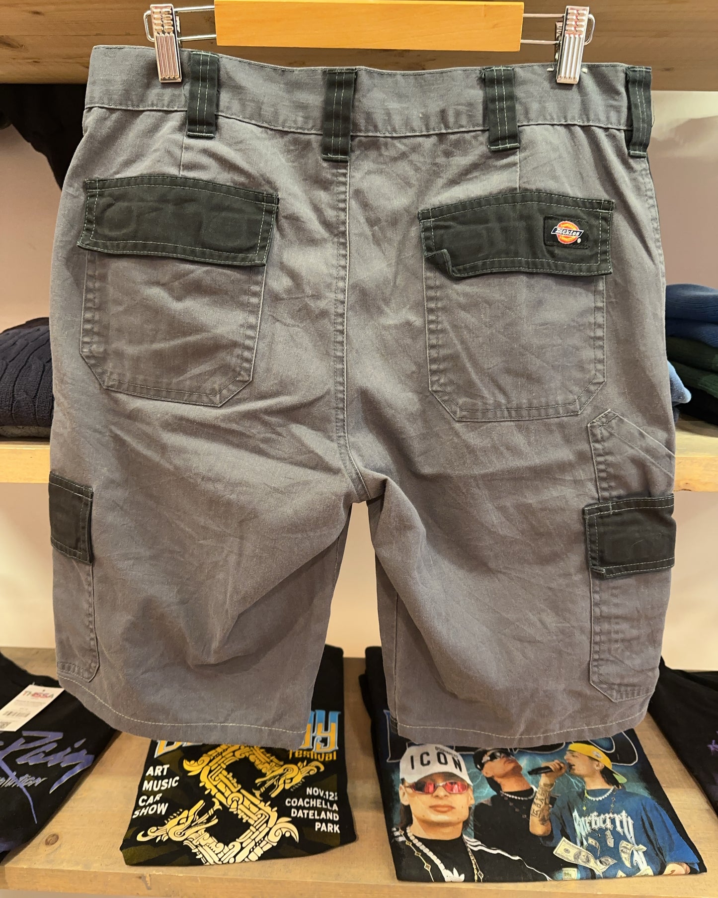 38 - Dickies Shorts