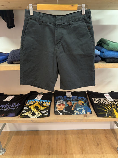 28 - Dickies Shorts