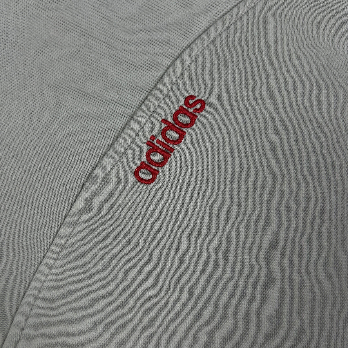 S - Vintage 2000's Adidas Sweatshirt