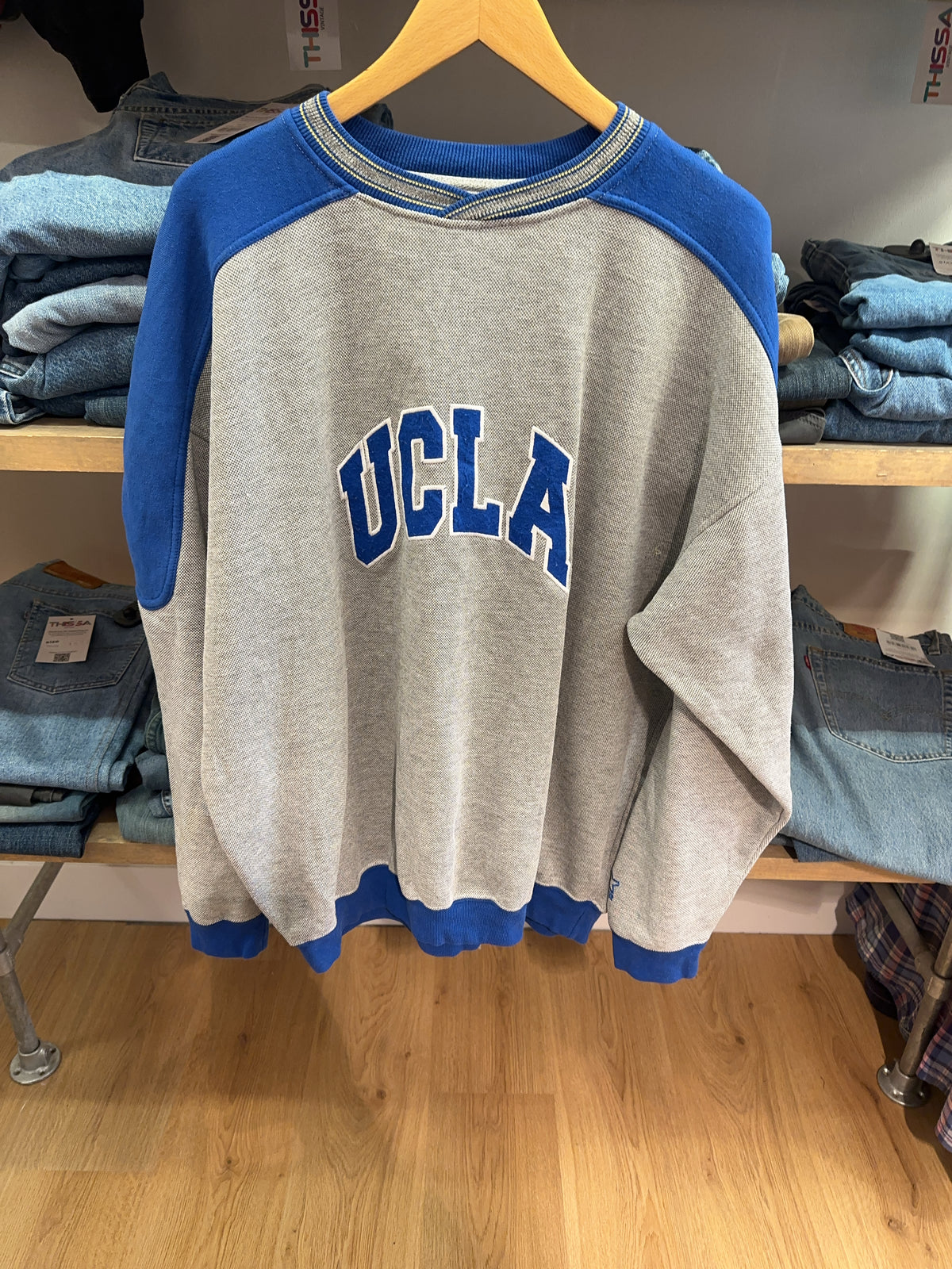 L - UCLA Starter Vintage Crewneck Sweatshirt