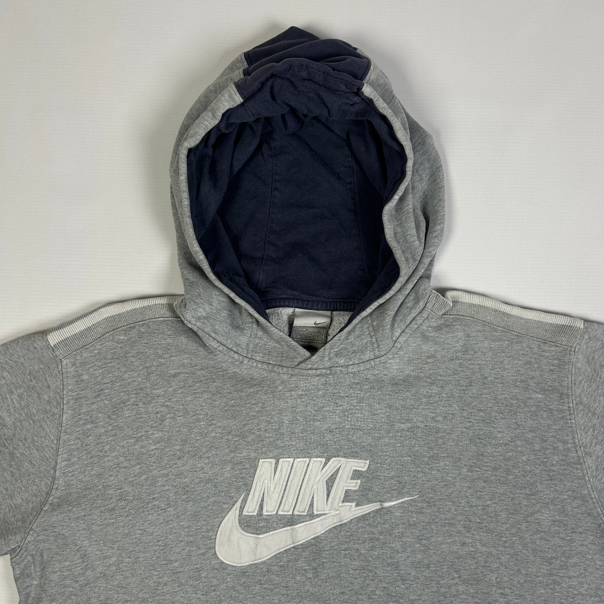 M - Vintage 2000's Nike Hoodie