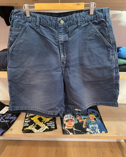 36 - Carhartt Shorts