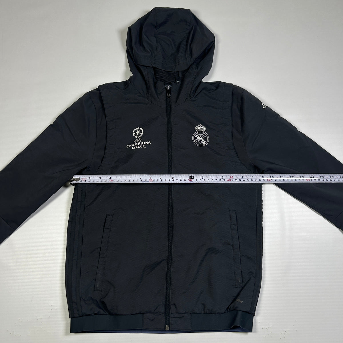 S - 2016-2017 Adidas Real Madrid UEFA Champions League Hooded Puffer Jacket