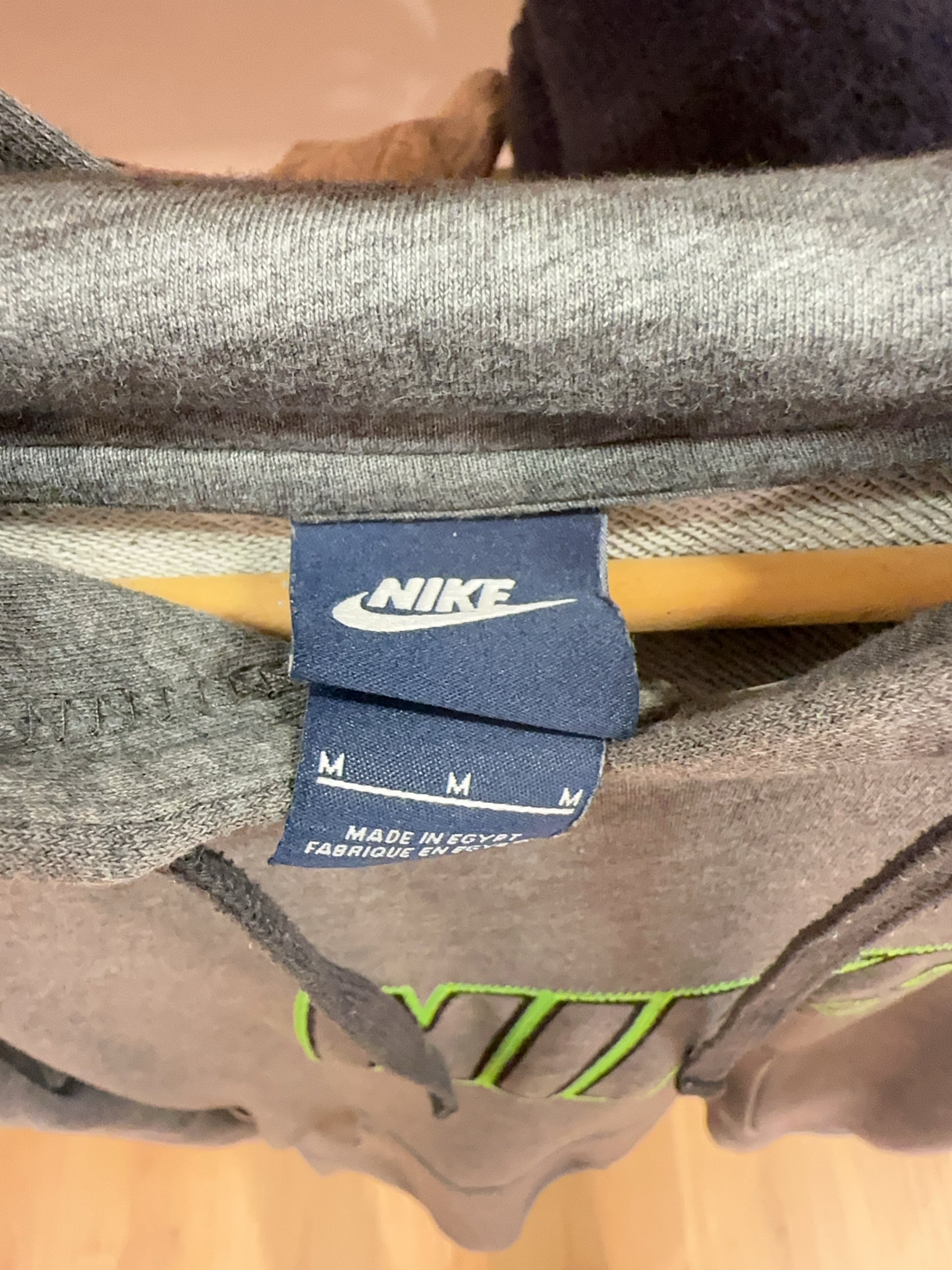 Nike Hoodie - M