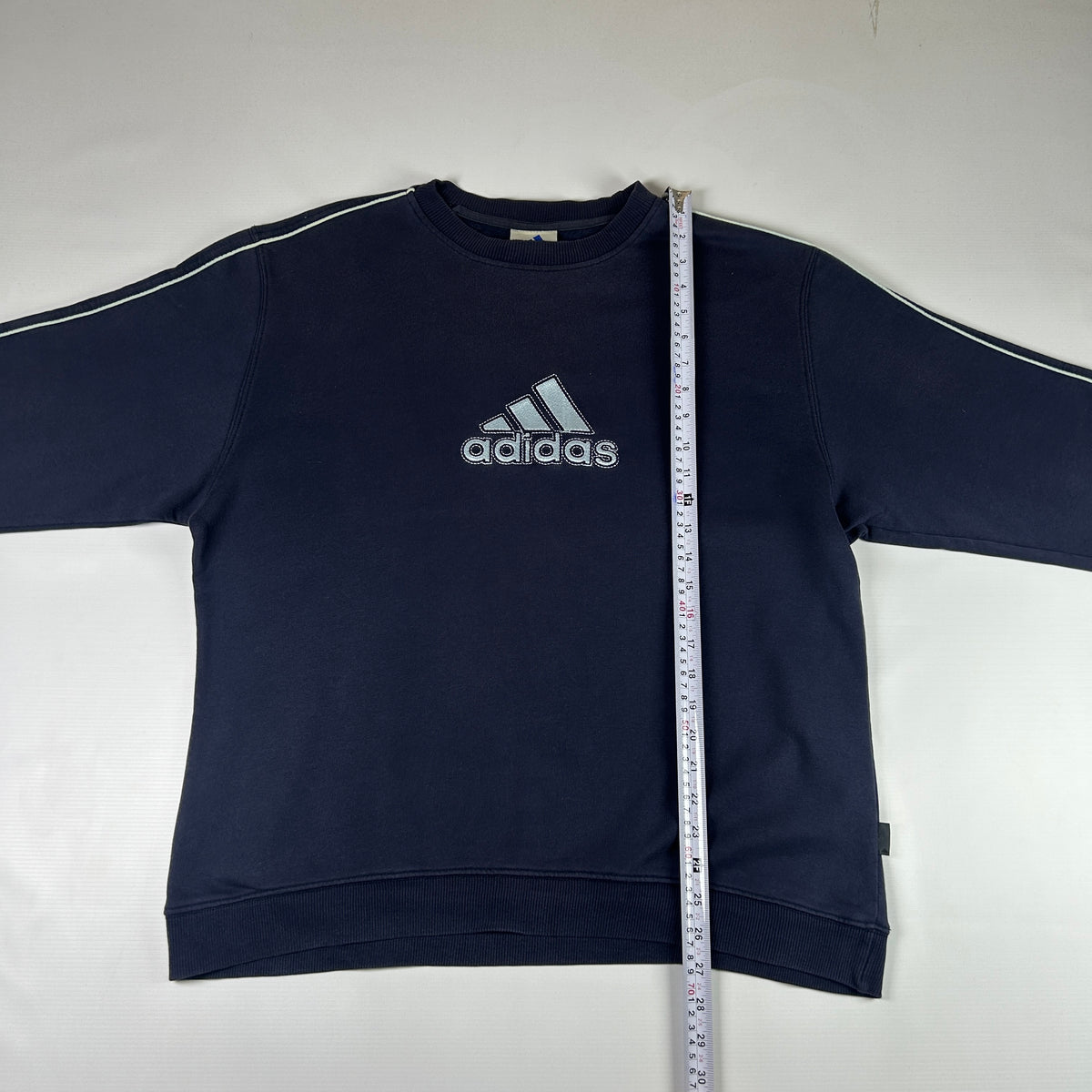 M - Vintage 2000's Adidas Sweatshirt