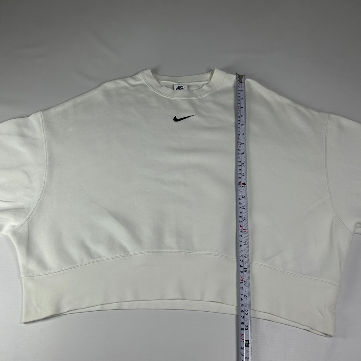 S - Vintage 2010's Nike Croptop Sweatshirt