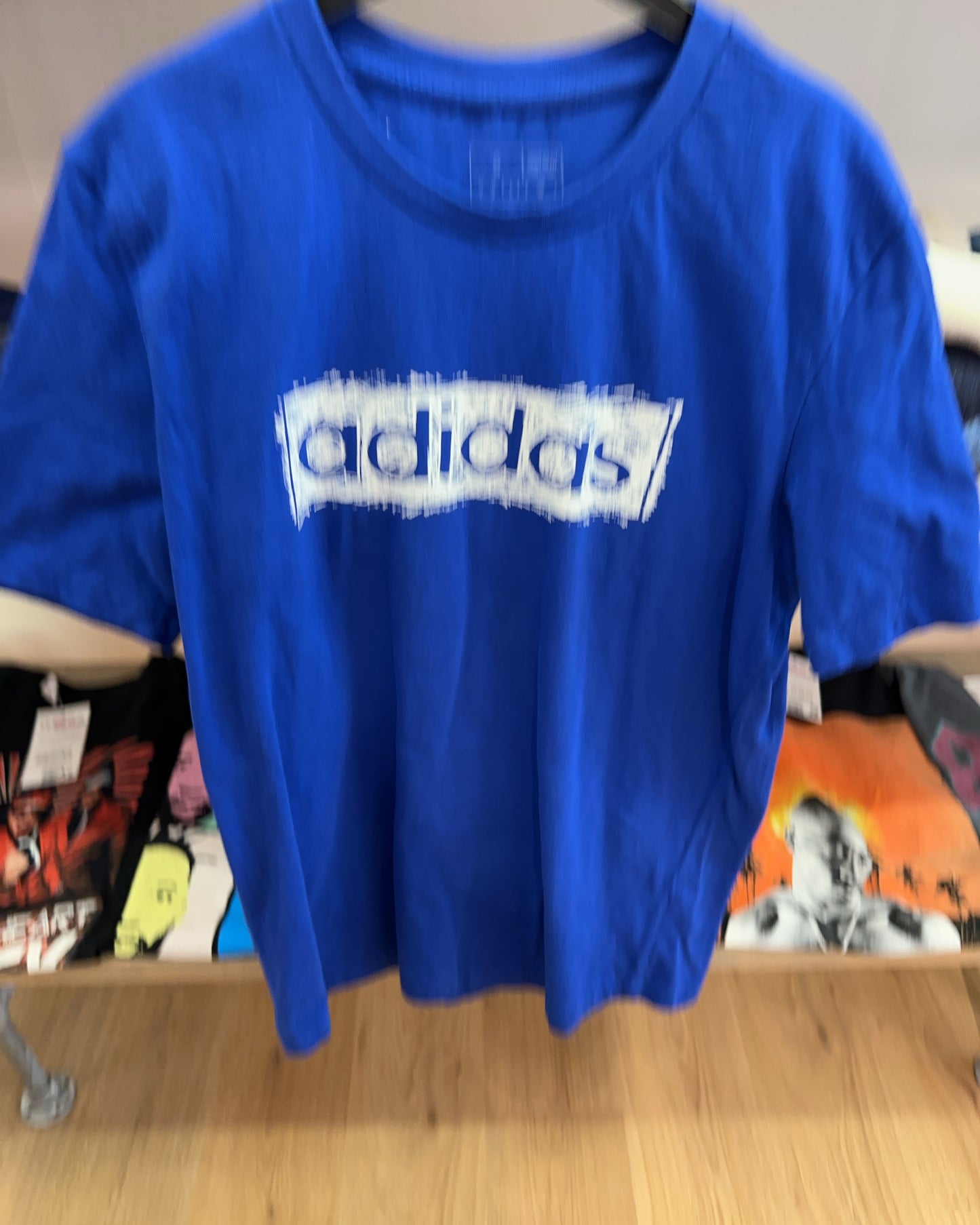 S - Adidas T-shirt