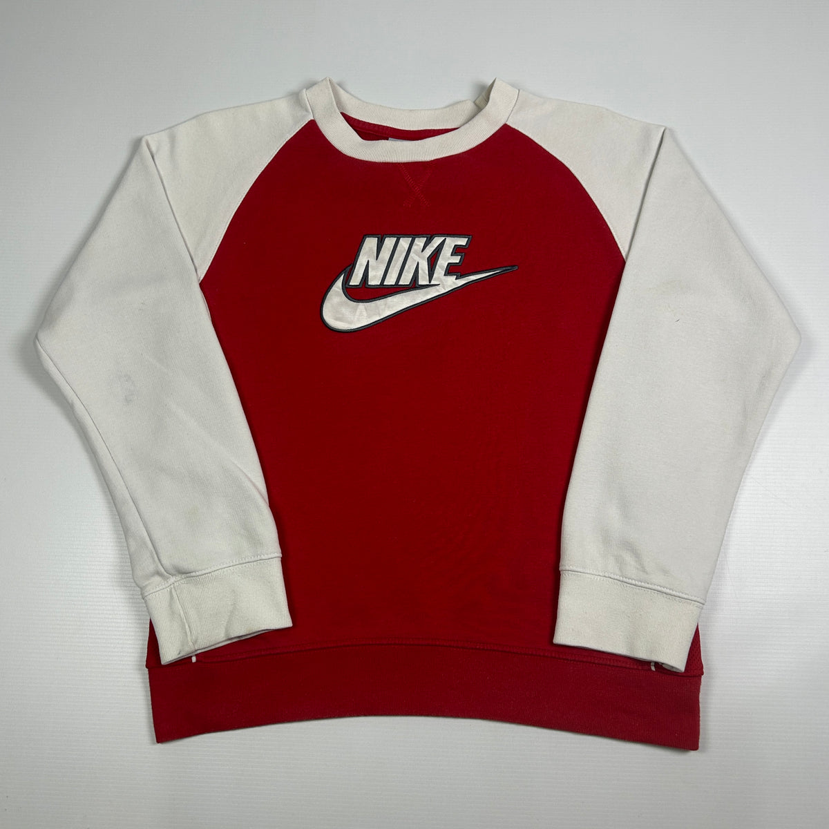 8-10 years - 2000's Nike Sweatshirt