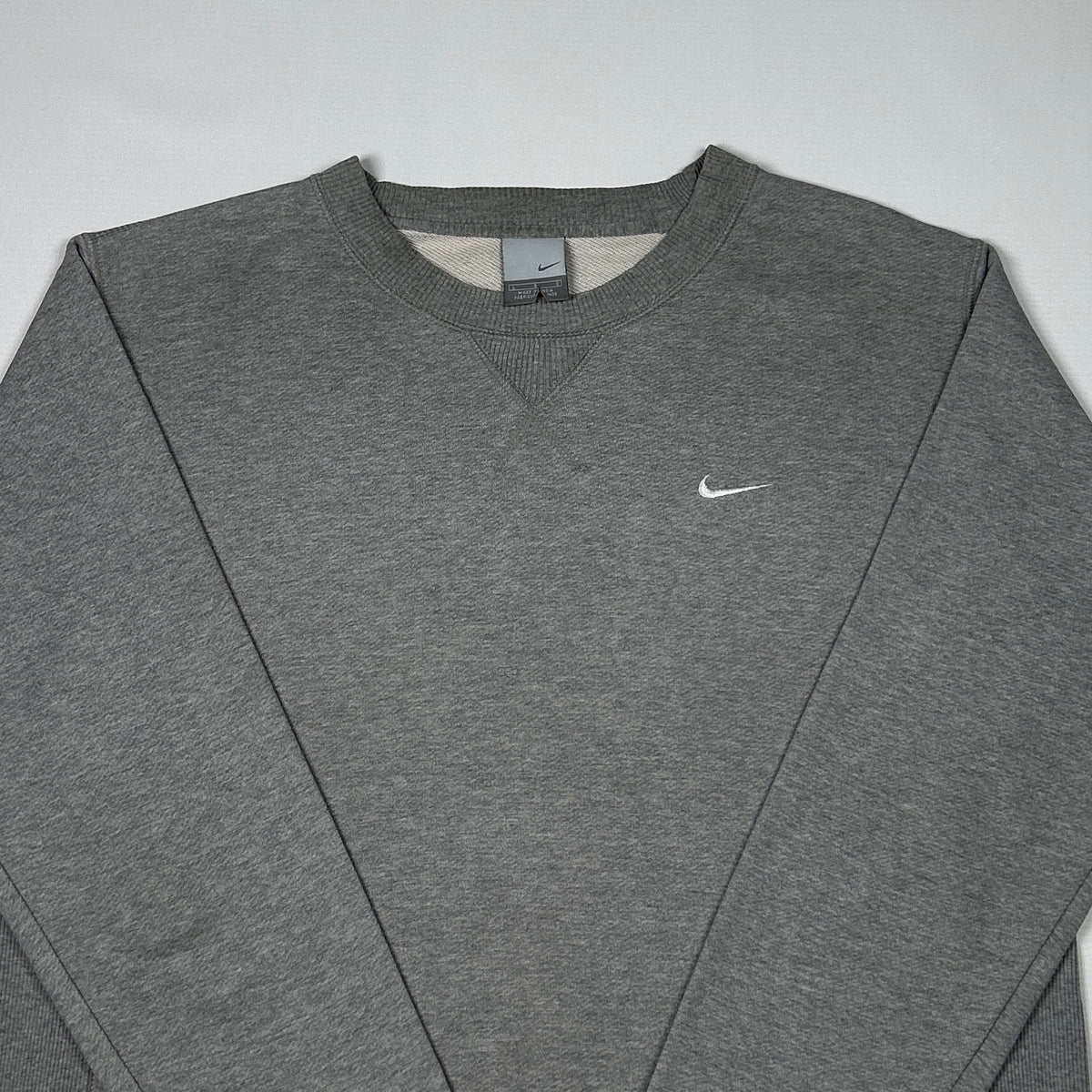 L - Vintage 2000's Nike Sweatshirt