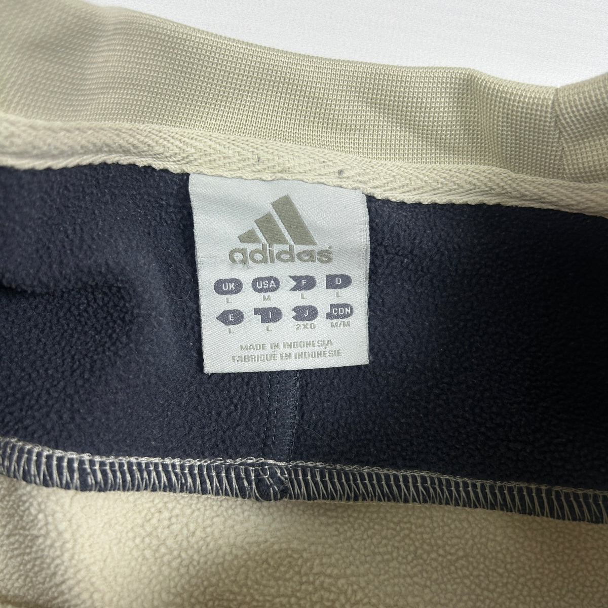 L - Vintage 2000's Adidas Sweatshirt