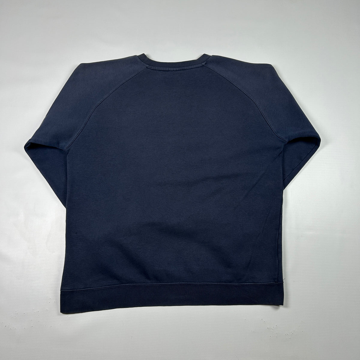 M - Vintage 2000's Nike Sweatshirt