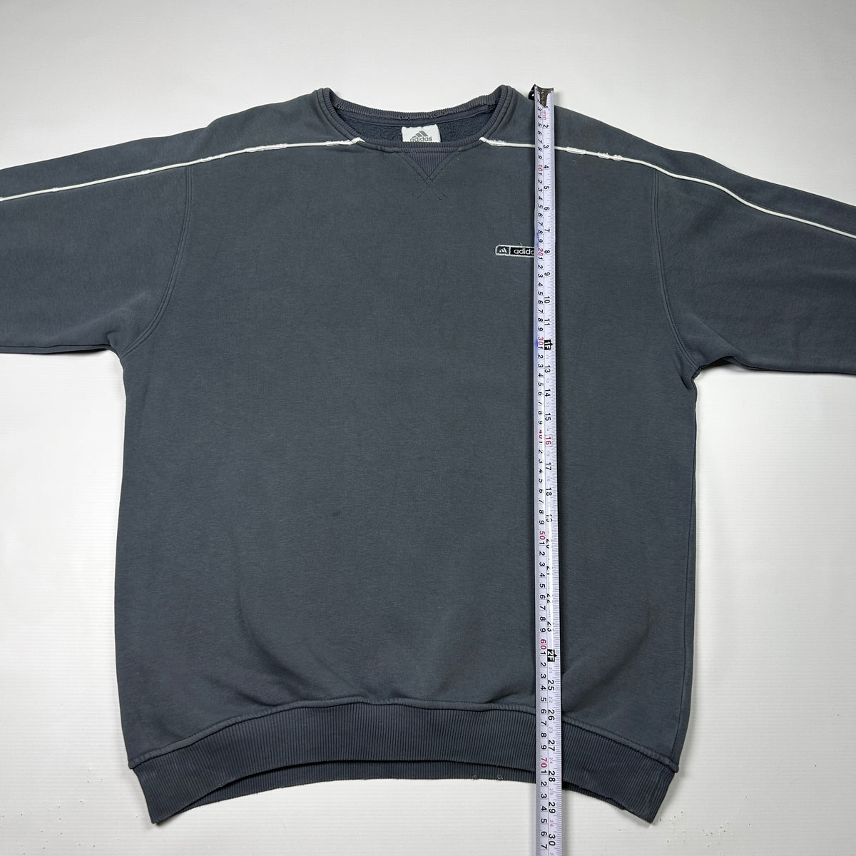M - Vintage 2000's Adidas Sweatshirt