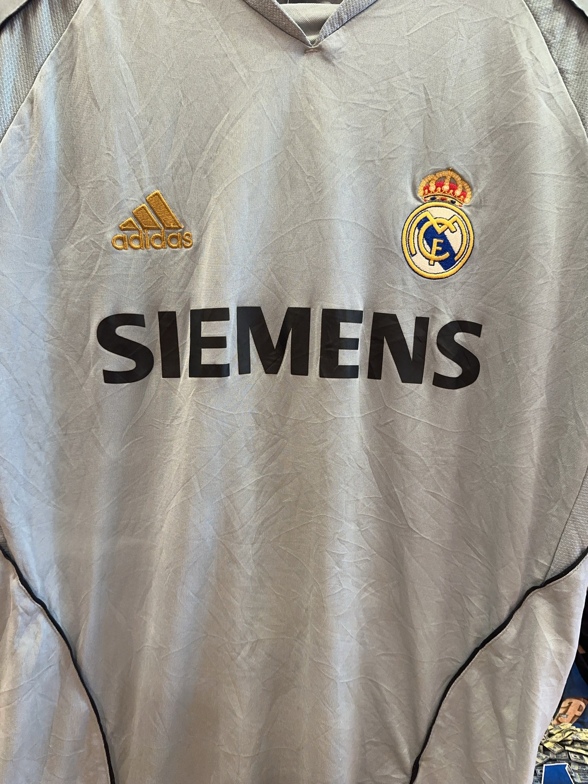 2005-2006 Real Madrid Adidas Third Football Shirt - L