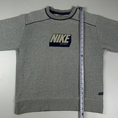 XXS - Vintage 2000's Nike Sweatshirt