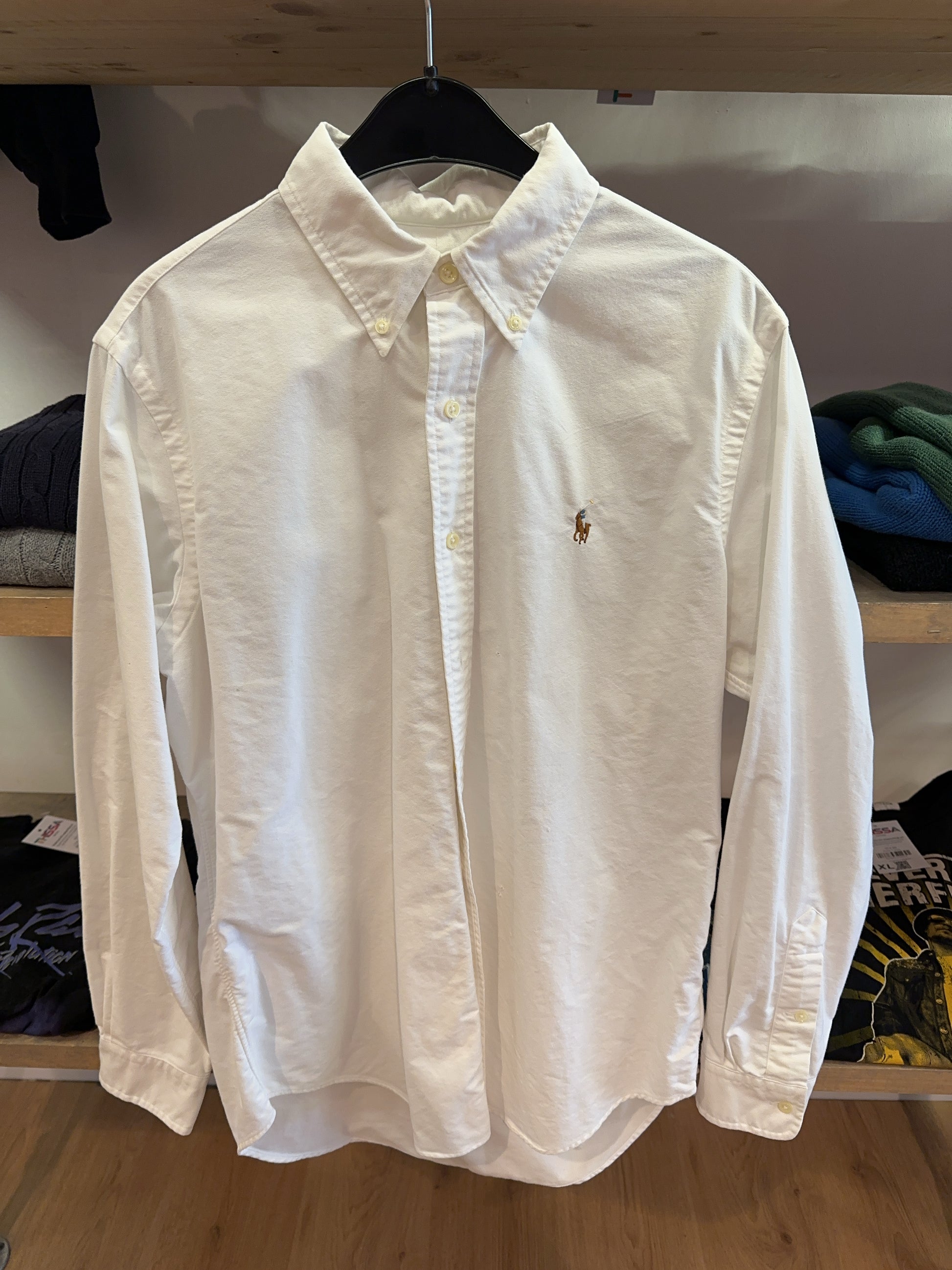 M - Ralph Lauren Shirt