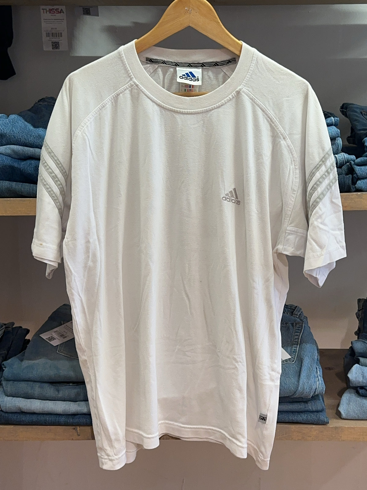 L - 2000's Adidas T-shirt