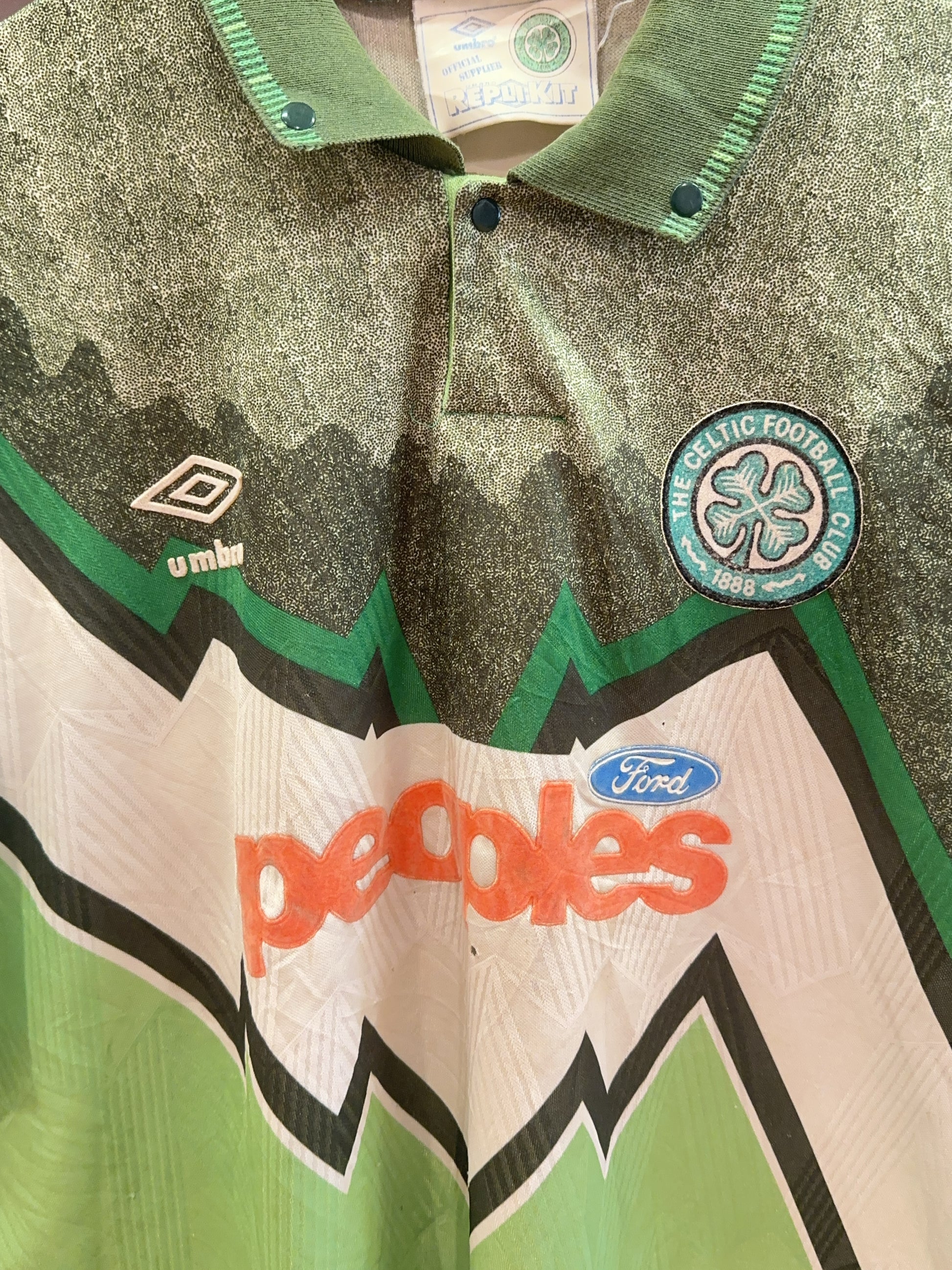 1991-1992 Celtic FC Umbro Away Football Shirt - L