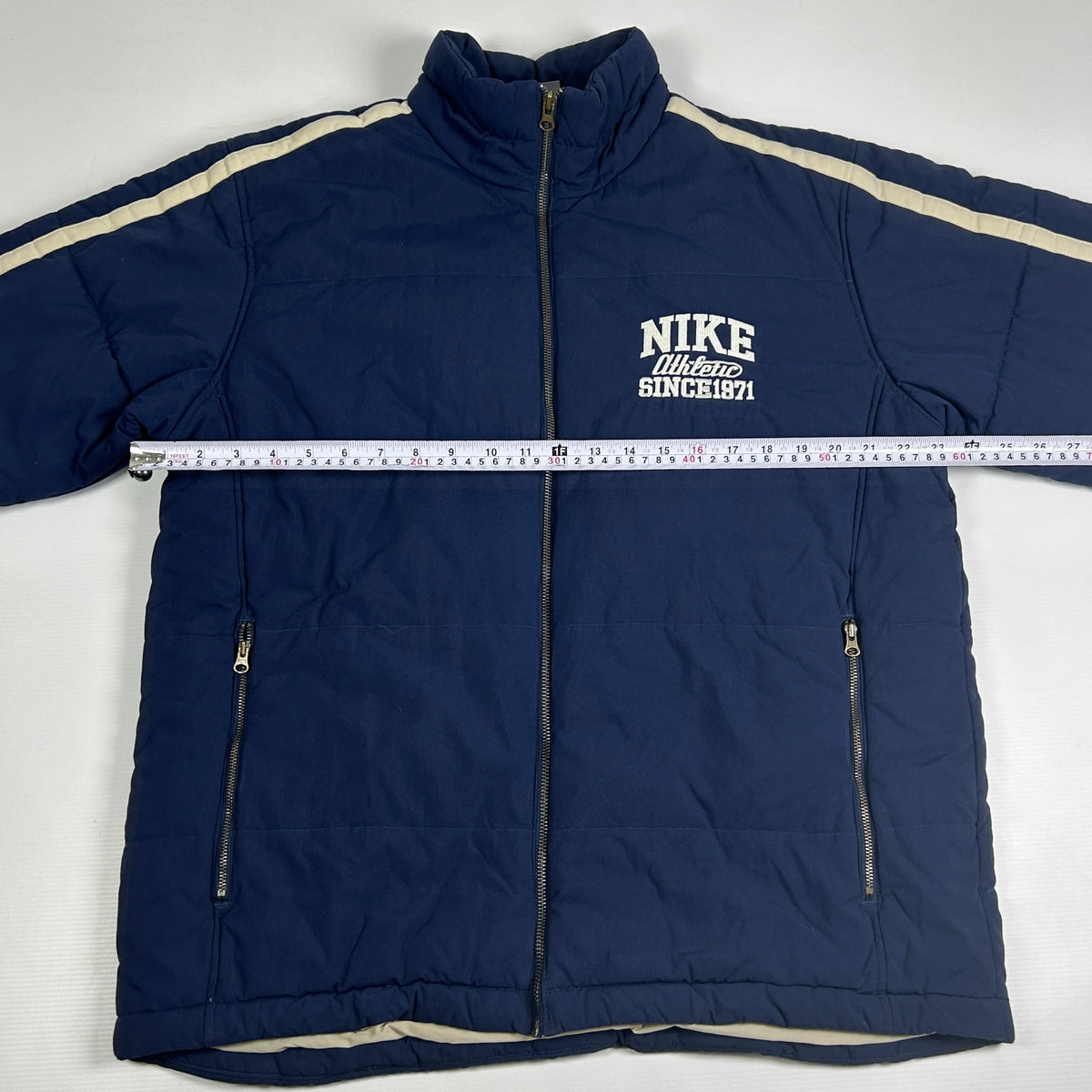 M - Nike Puffer Jacket